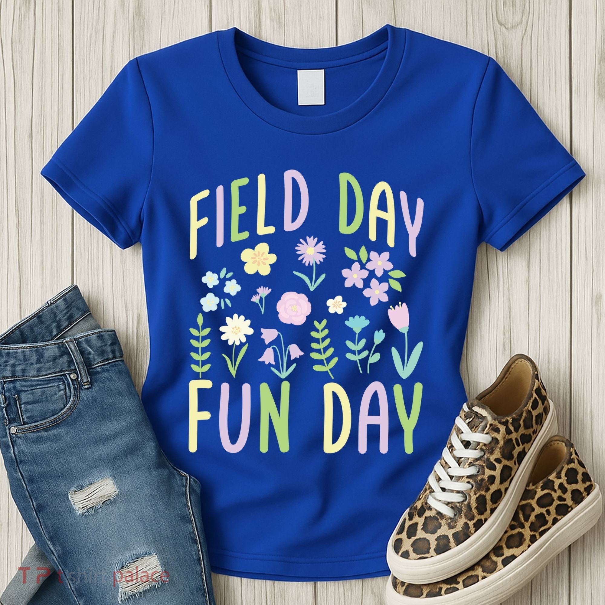 Teacher Field Day Fun Day Gift Women's T-Shirt