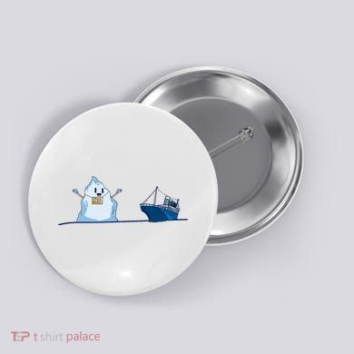 Titanic Free Hugs Funny Gift Titanic Humor Gift Button