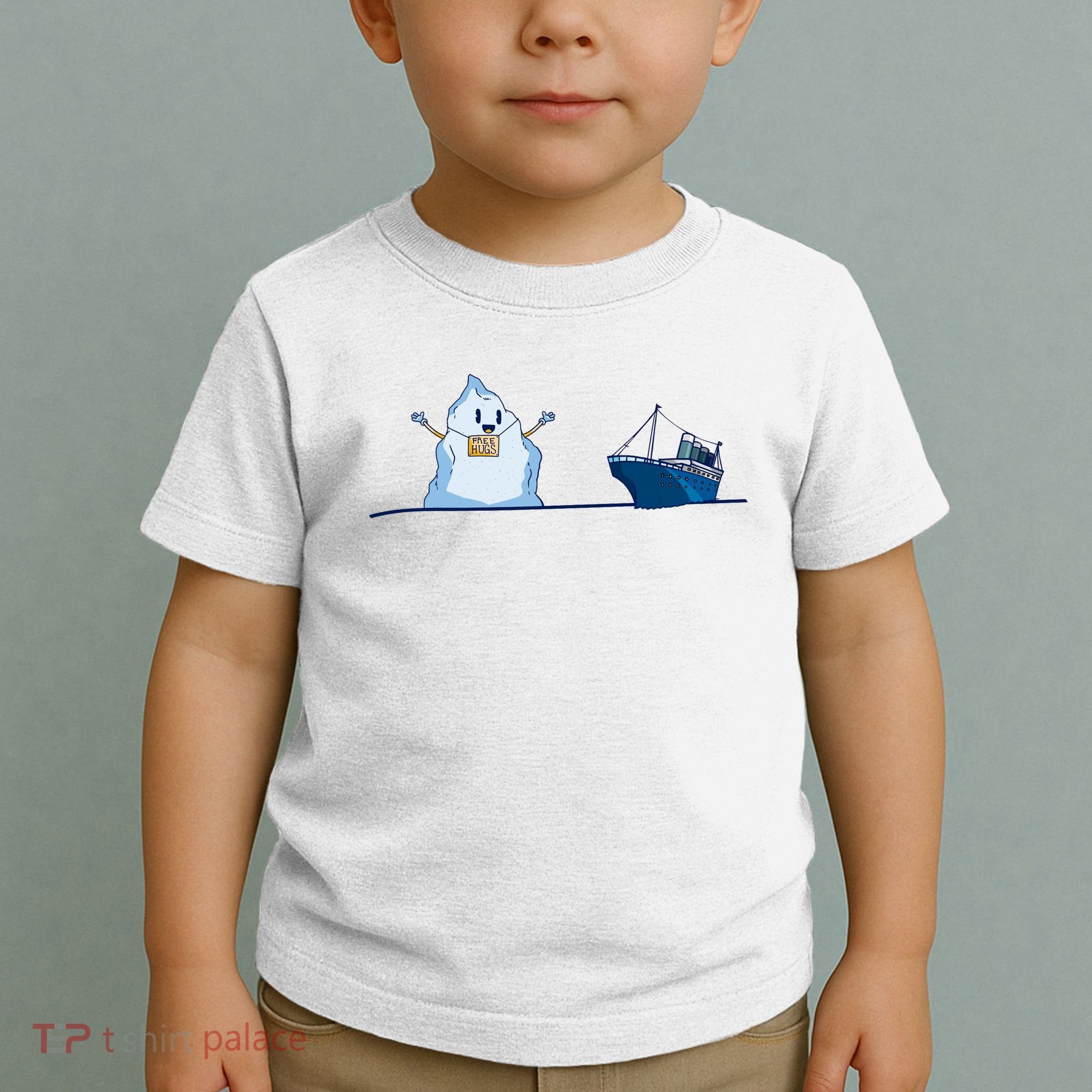 Titanic Free Hugs Funny Gift Titanic Humor Gift Toddler T-Shirt