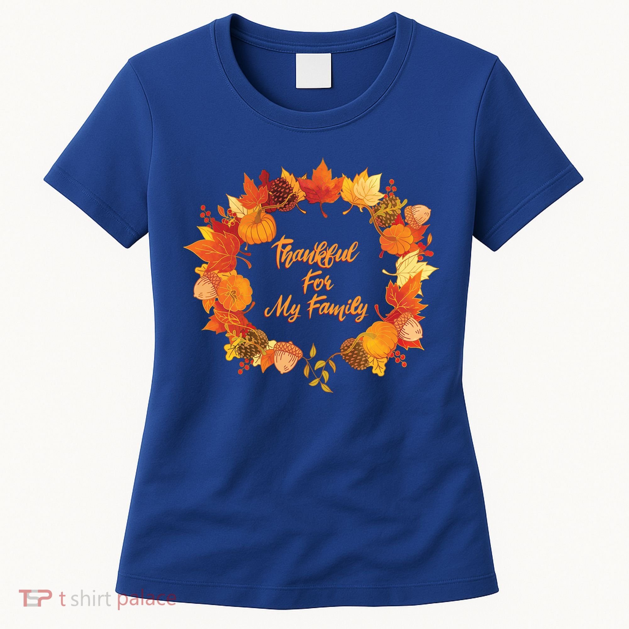 Thankful For My Family Holiday Wreath Thanksgiving Fall Gift Women's T-Shirt