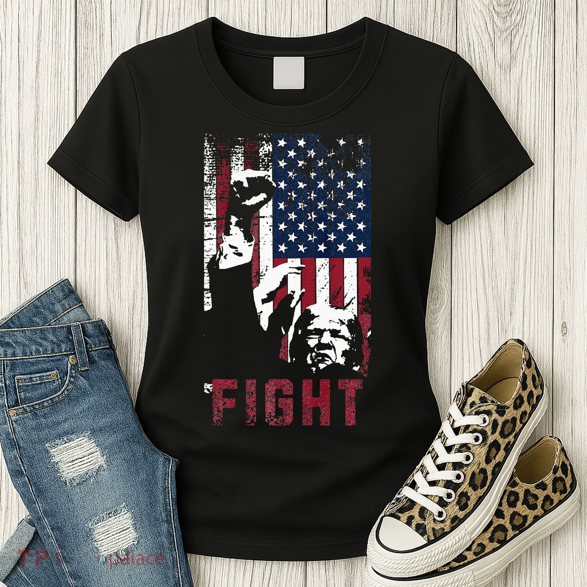 Trump Fight Usa Women's T-Shirt