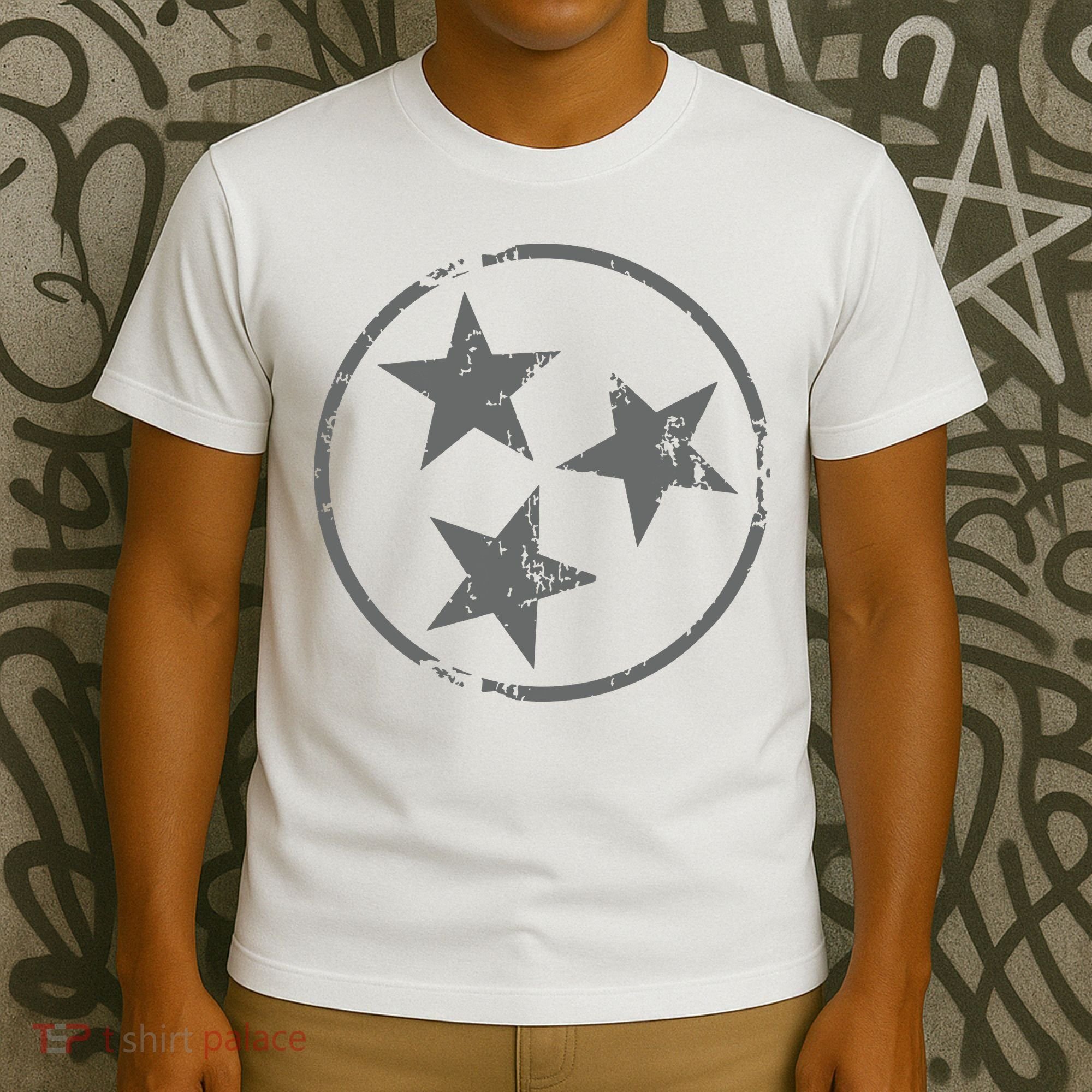 Tennessee Flag Vintage Grunge Distressed Graphic T-Shirt