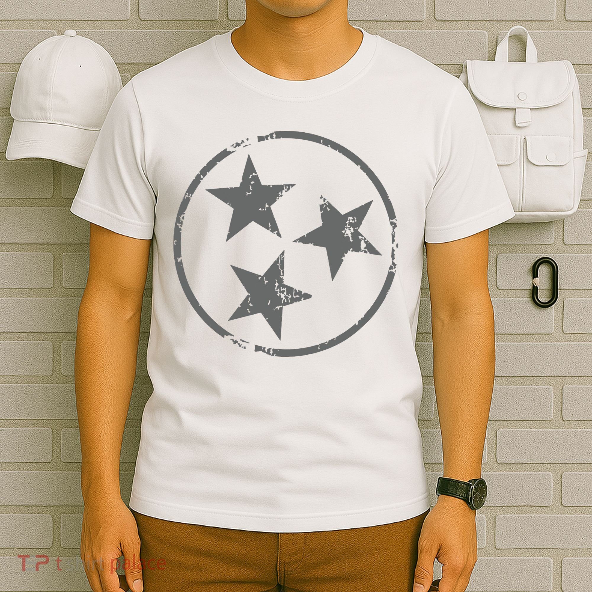 Tennessee Flag Vintage Grunge Distressed Graphic T-Shirt