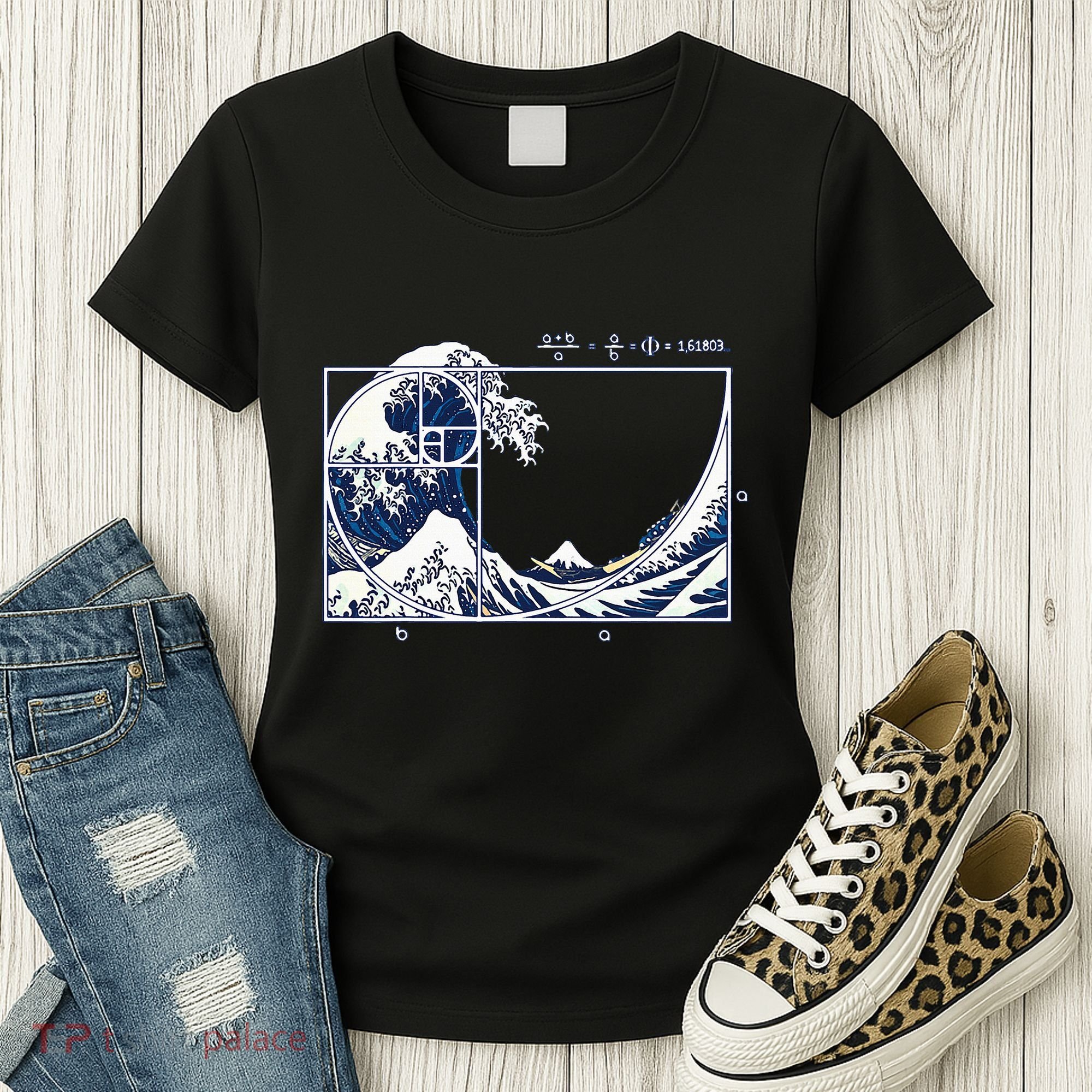 The Great Fibonaccis Waves Women's T-Shirt
