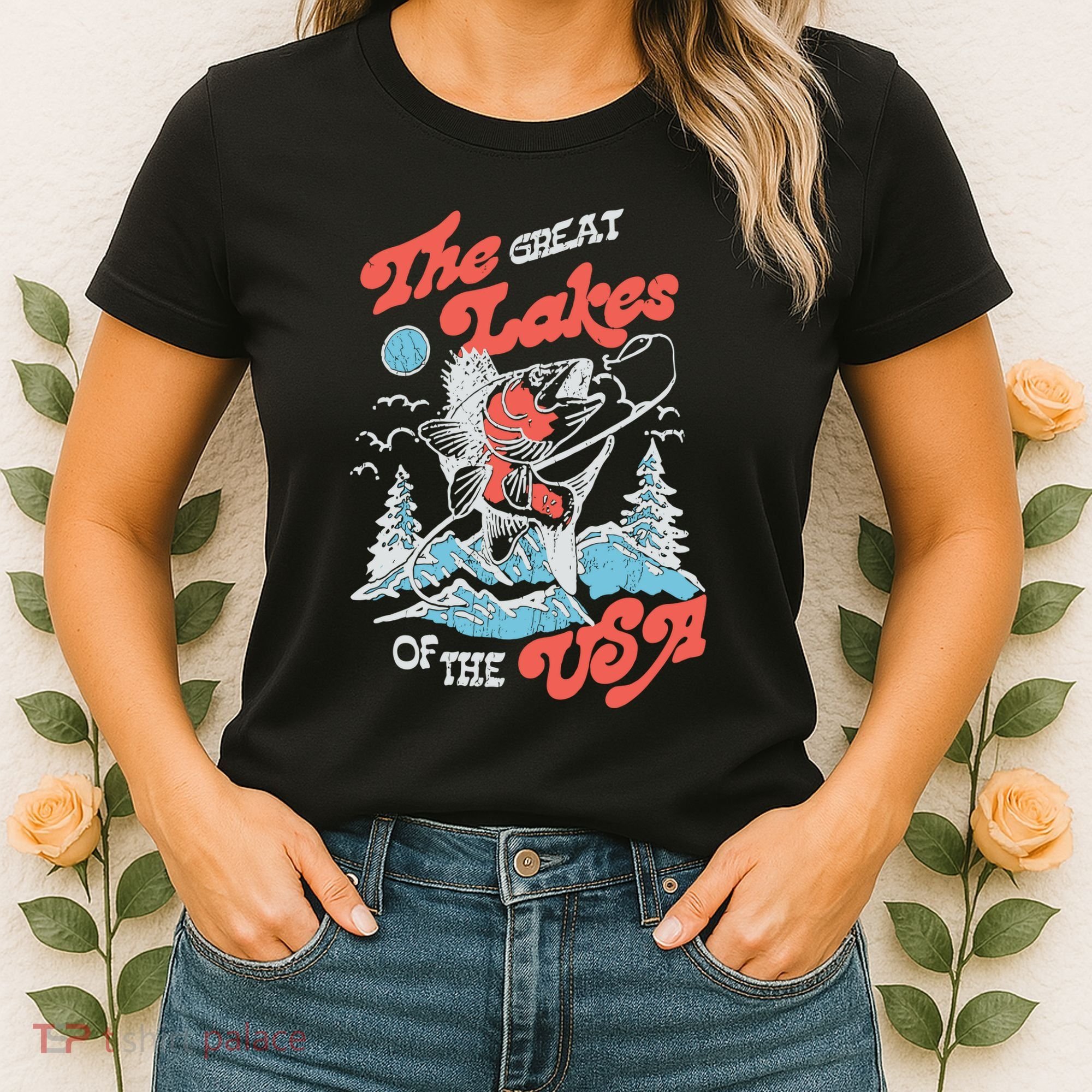 The Great Lakes Retro Inspired Graphic Women's T-Shirt
