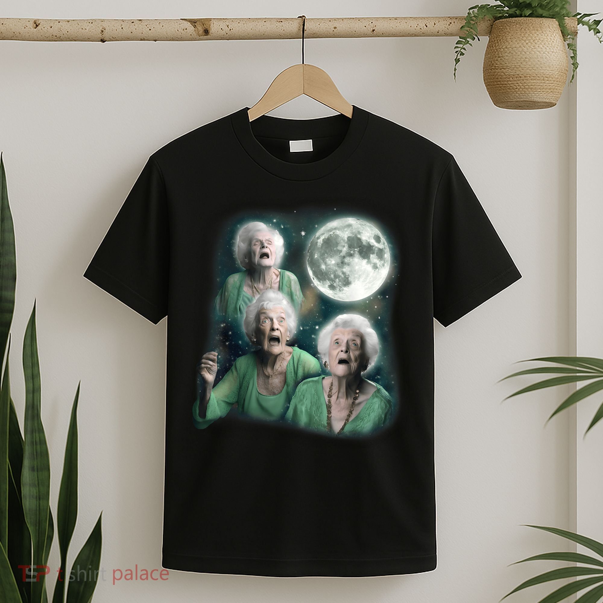 Three Granny Moon 3 Old Ladys Howling Weird Cursed Meme T-Shirt
