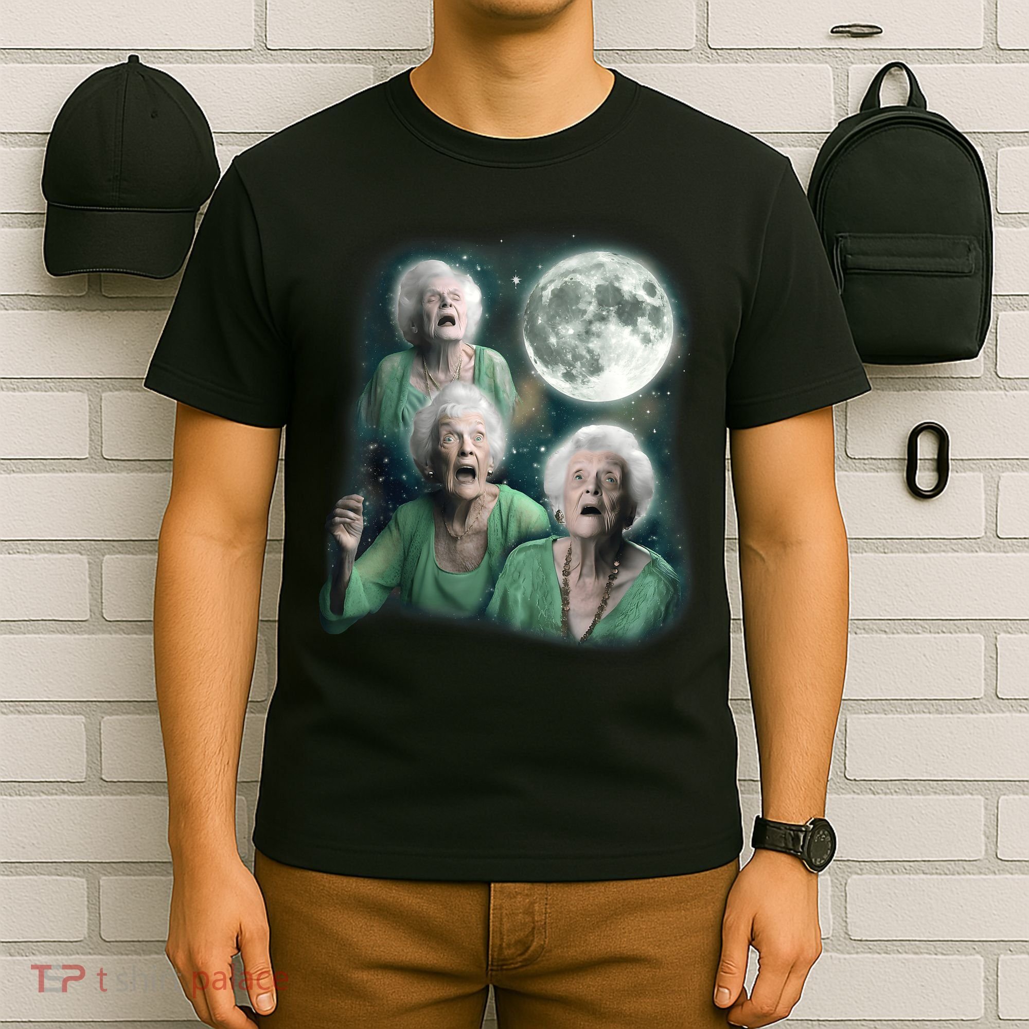 Three Granny Moon 3 Old Ladys Howling Weird Cursed Meme T-Shirt