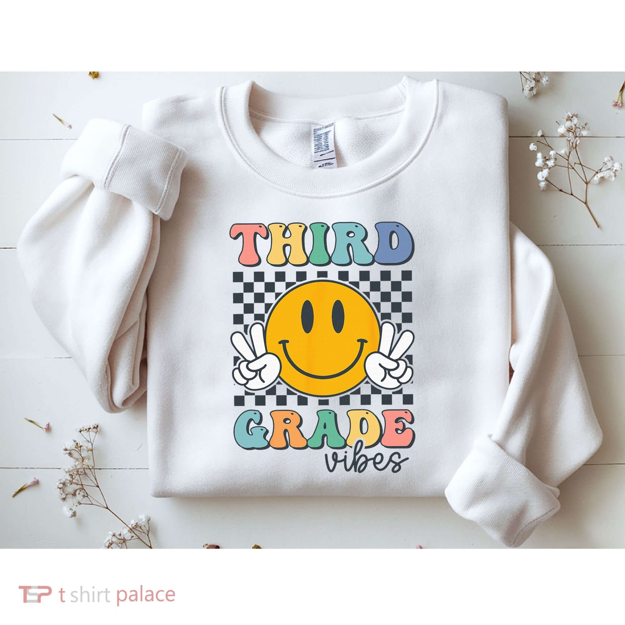 Third Grade Vibes Retro Smile Back To School 3rd Grade Team Sweatshirt