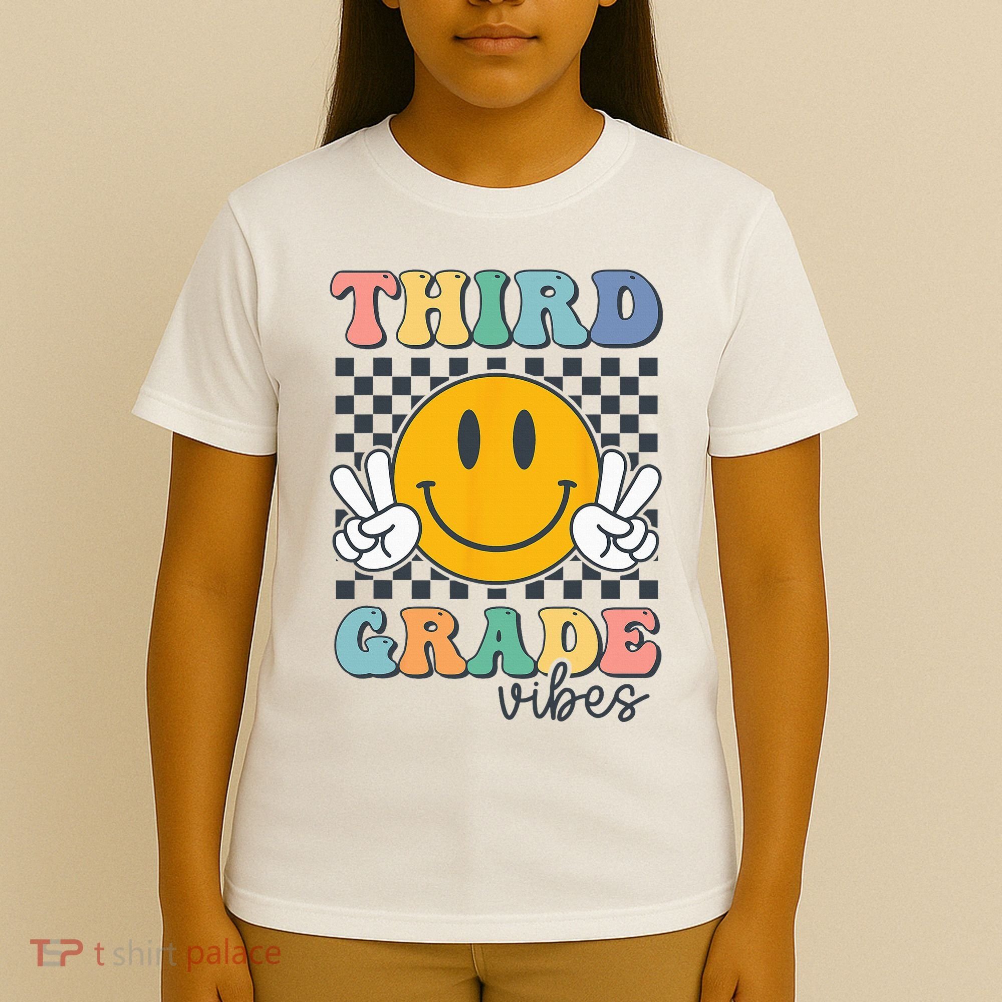 Third Grade Vibes Retro Smile Back To School 3rd Grade Team T-Shirt