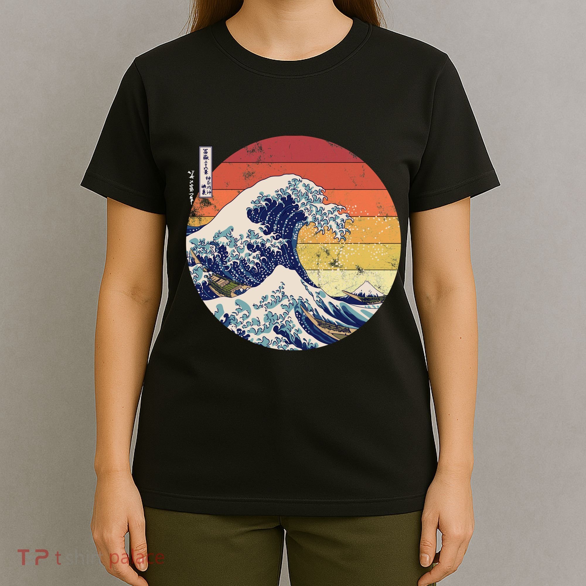 The Great Wave Kanagawa Hokusai Japanese Retro T-Shirt