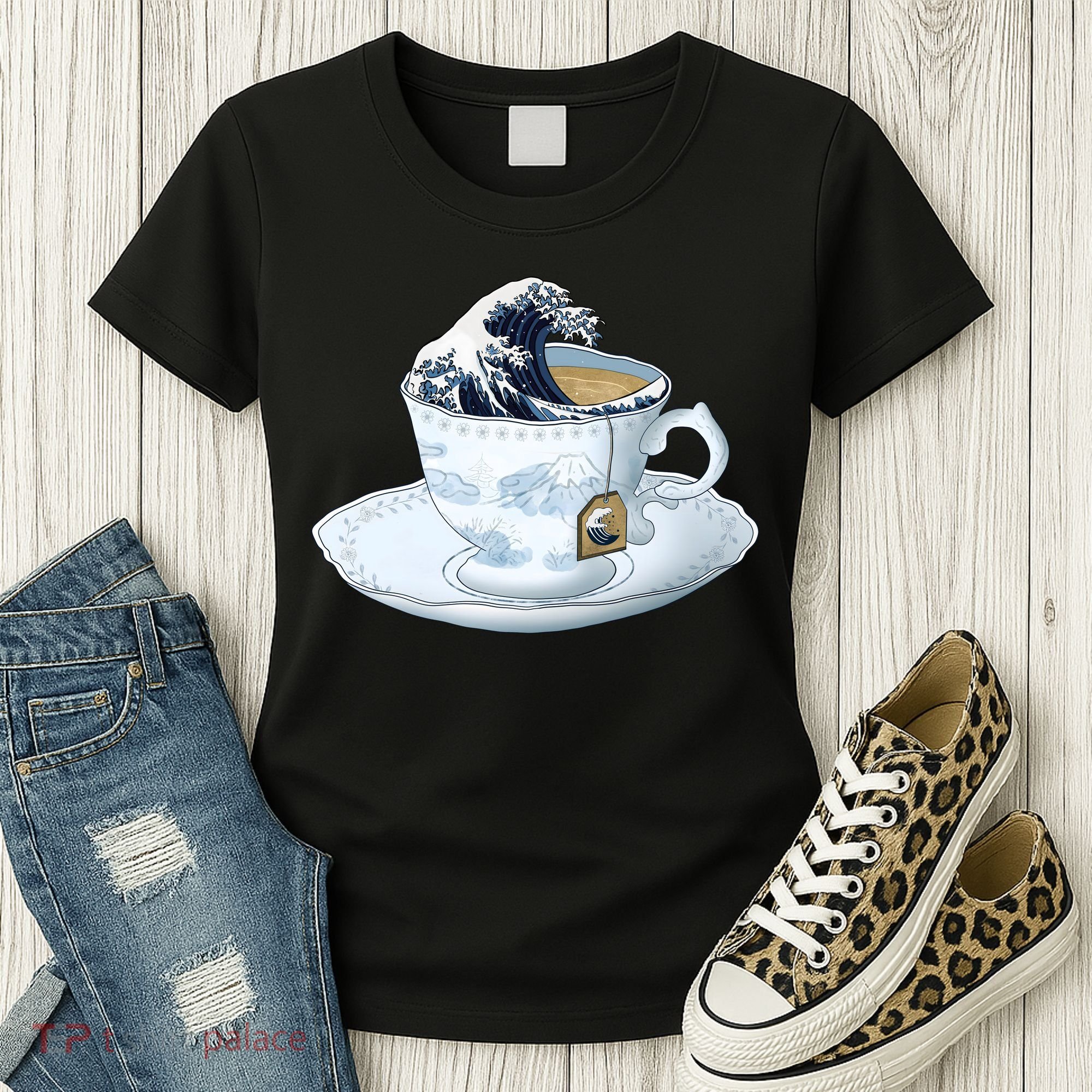 Tea Great Wave Off Kanagawa Women's T-Shirt