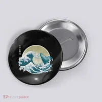 The Great Whale Button thumb 0