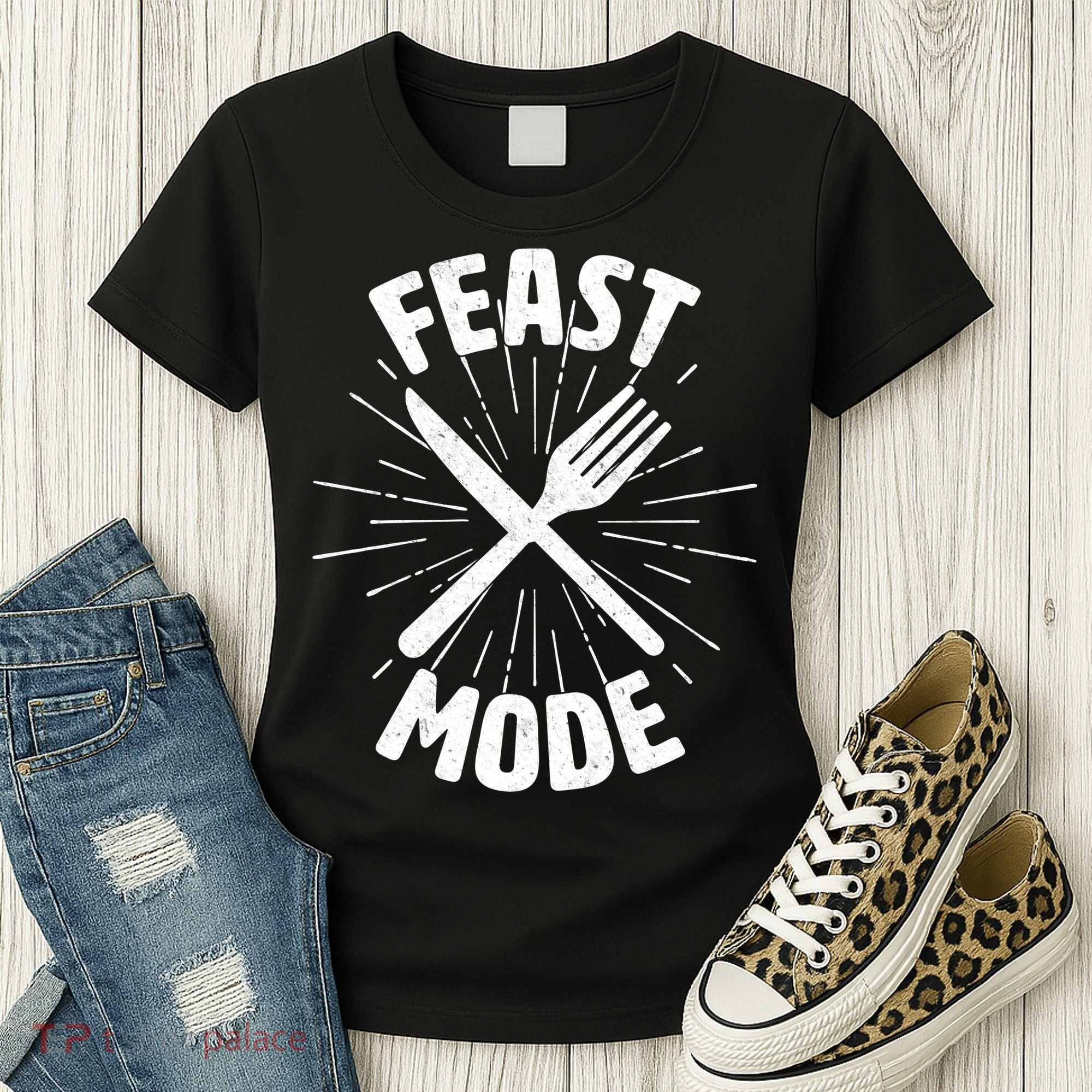 Thanksgiving And Christmas Feast Mode Women's T-Shirt