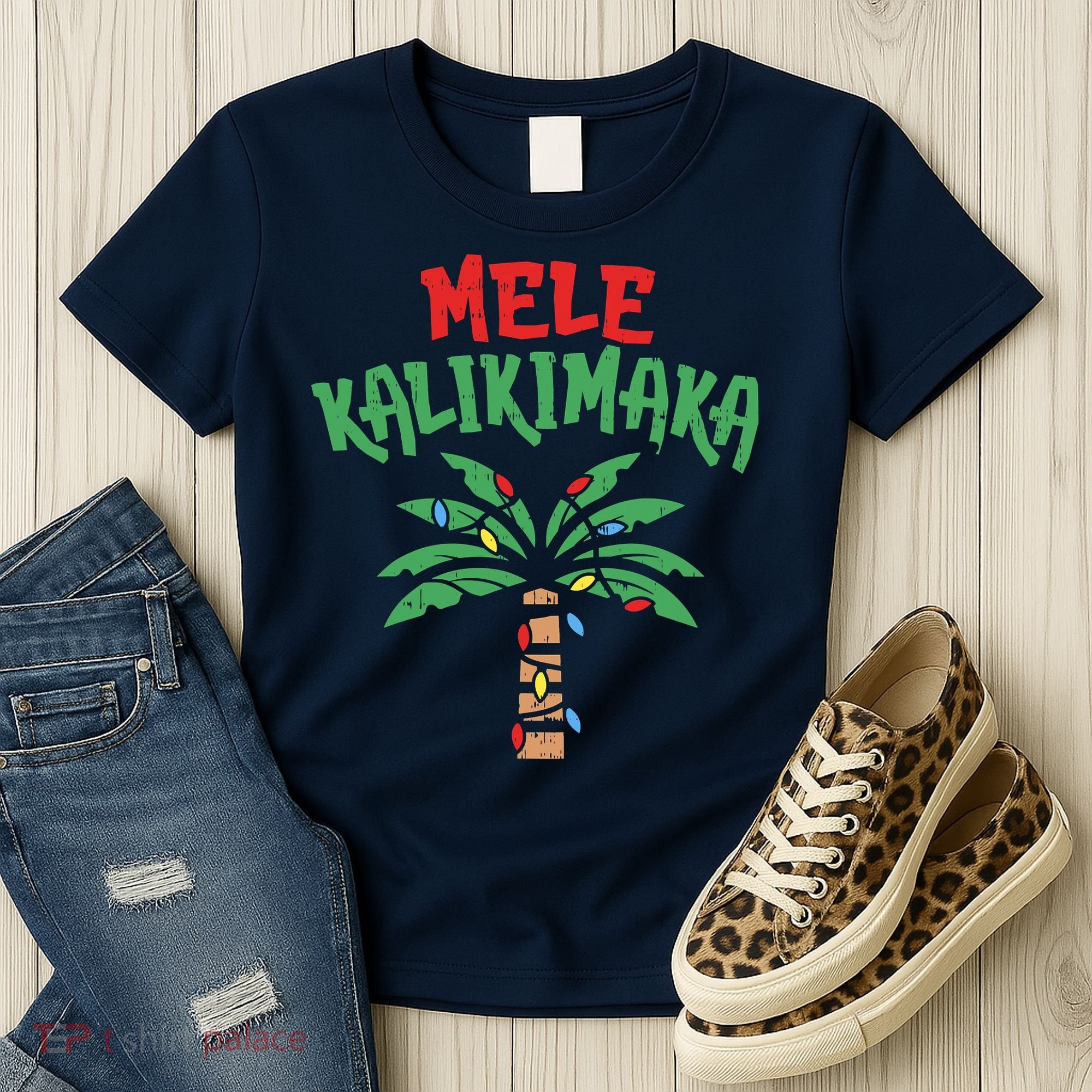Tree Hawaiian Christmas In July Women's T-Shirt