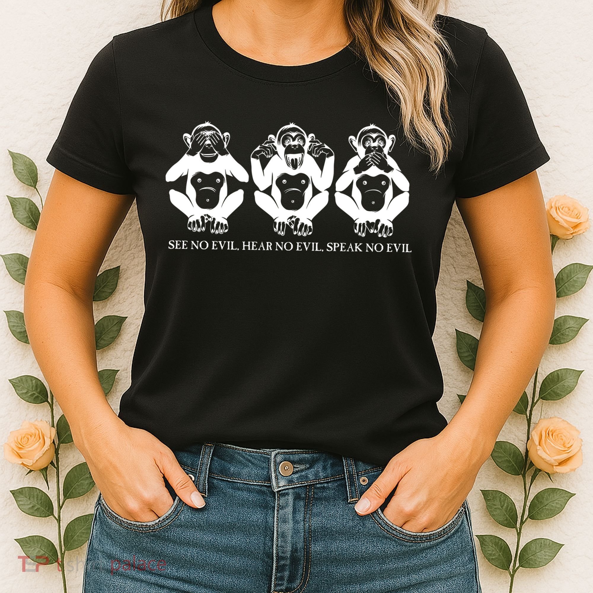 The three wise monkeys Women's T-Shirt