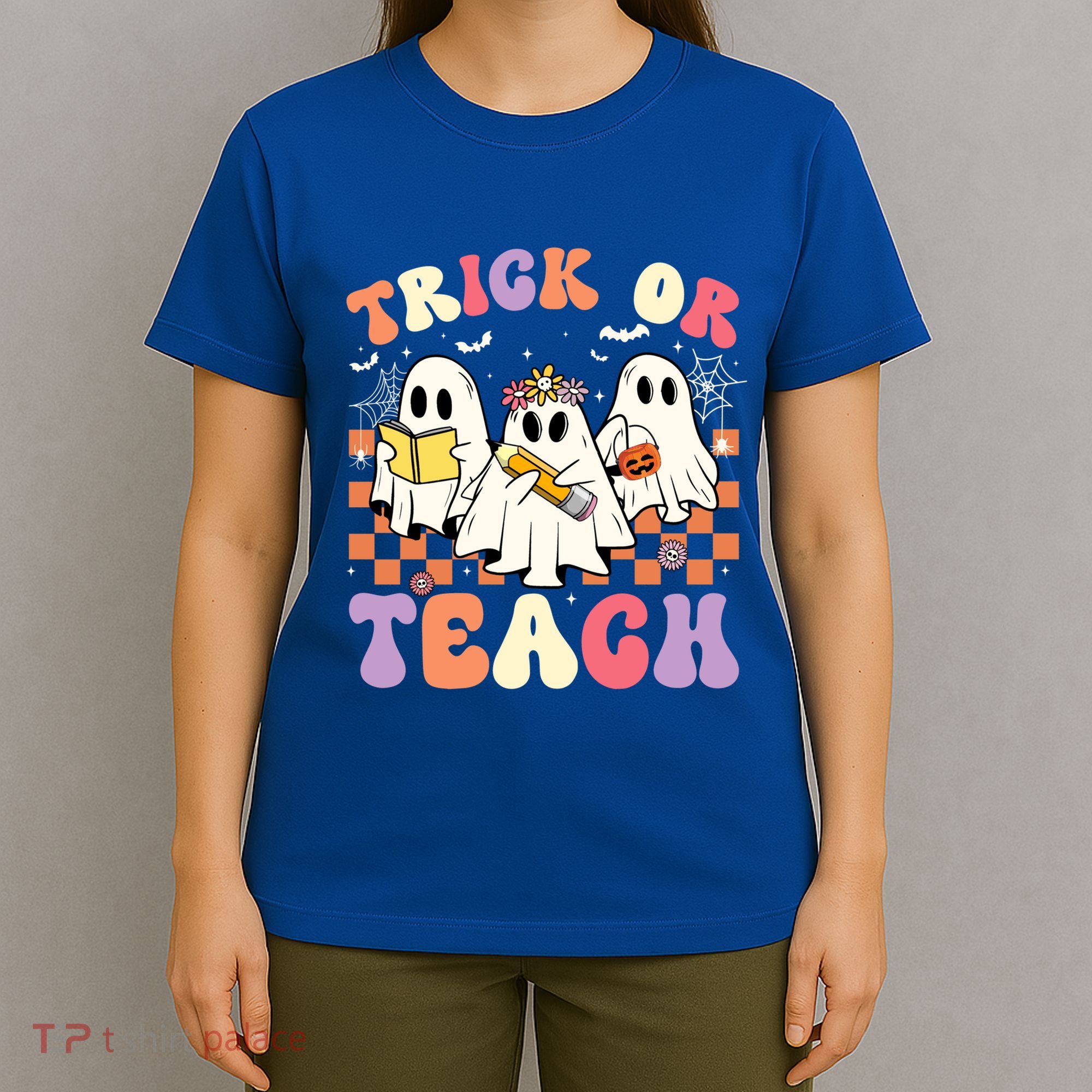 Teacher Halloween Ghost Trick Or Teach Retro Groovy Funny Gift T-Shirt