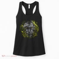 Tiger Hiding In The Grass Women's Tank Top thumb 0