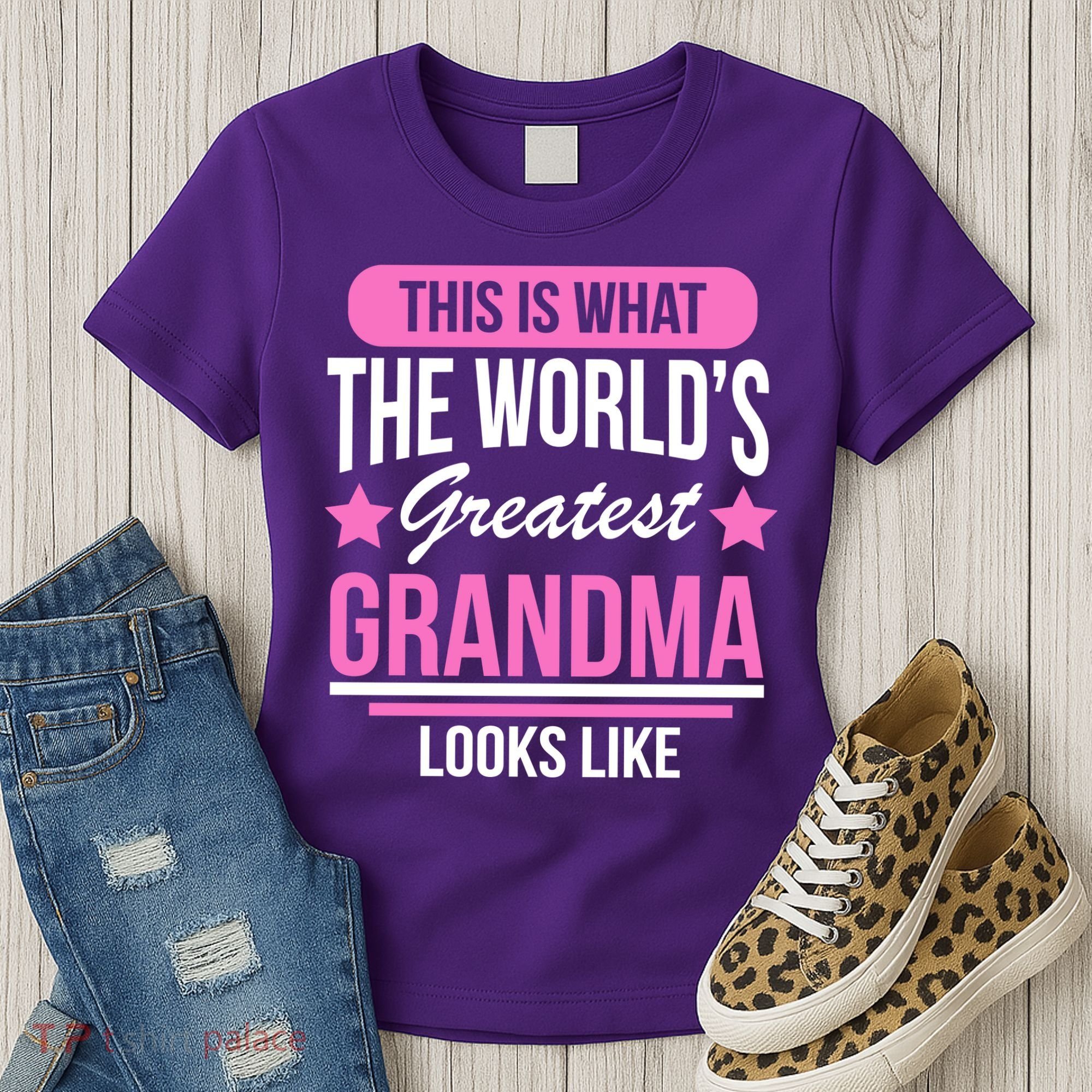 This Is What The Worlds Greatest Grandma Looks Like Women's T-Shirt