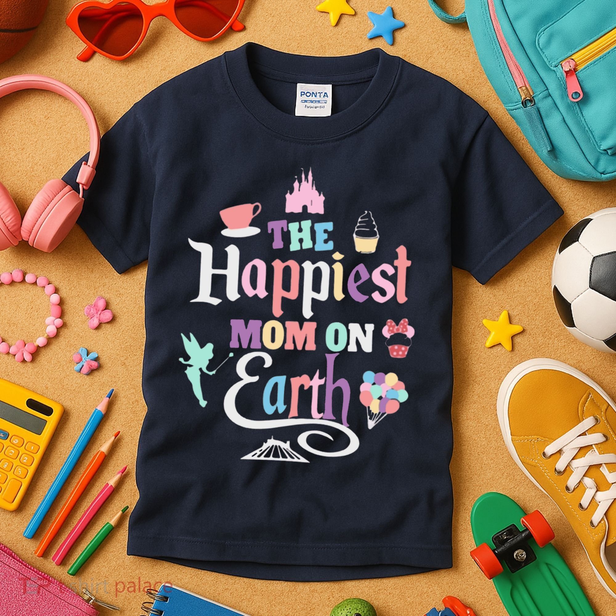The Happiest Mom On Earth World Family Trip Vacation Kids T-Shirt