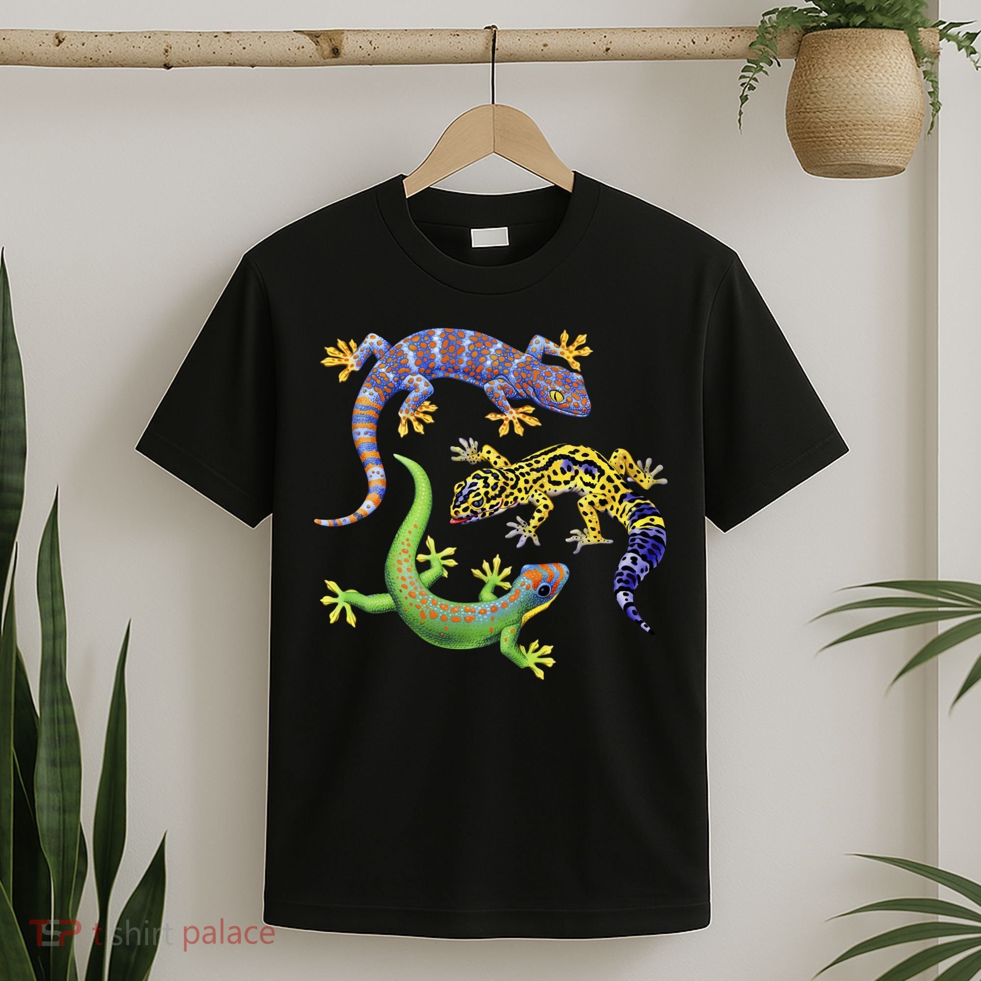 Three Geckos T-Shirt