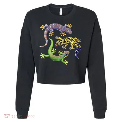 Three Geckos Cropped Pullover Crew