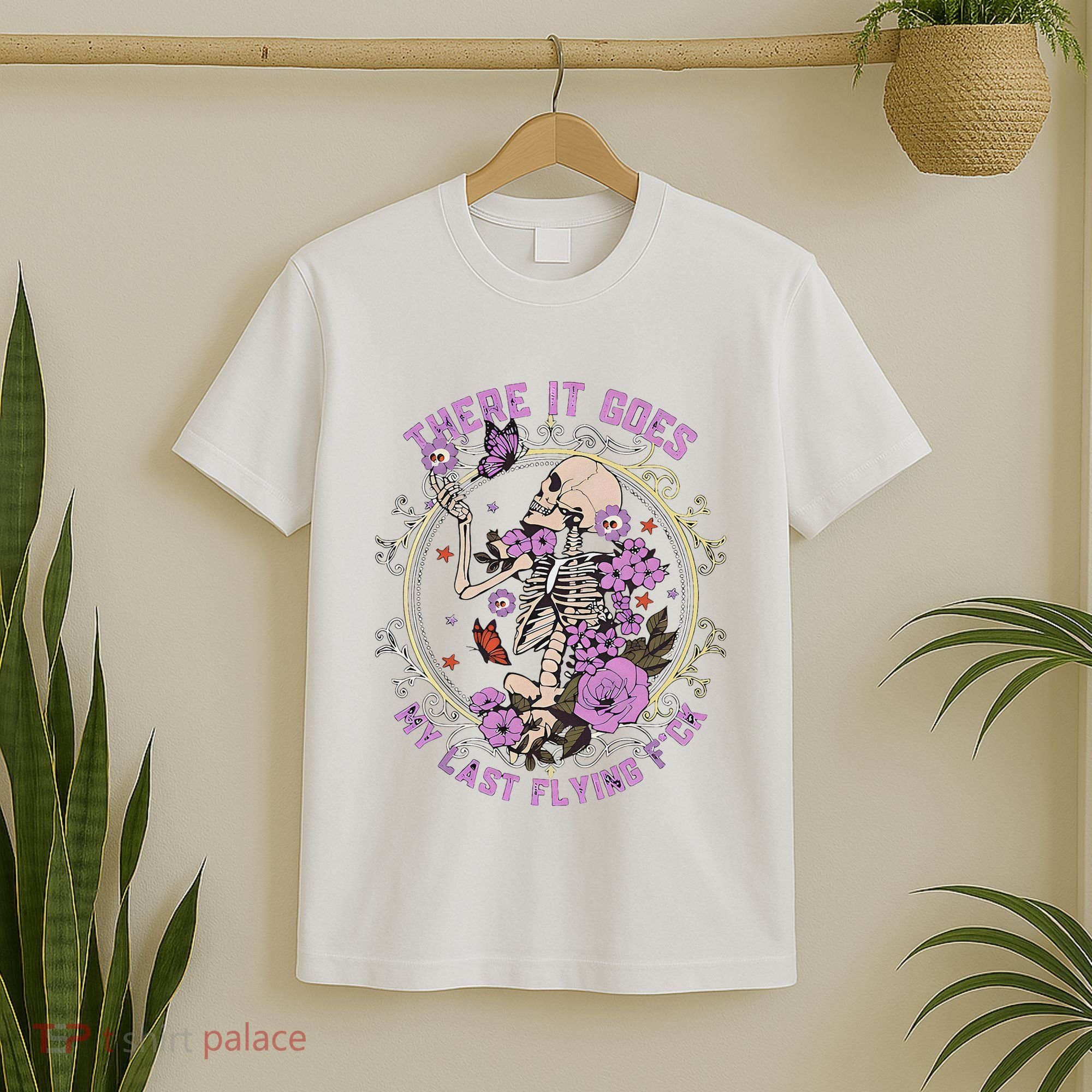 There It Goes My Last Flying Fuck Funny Sarcastic T-Shirt