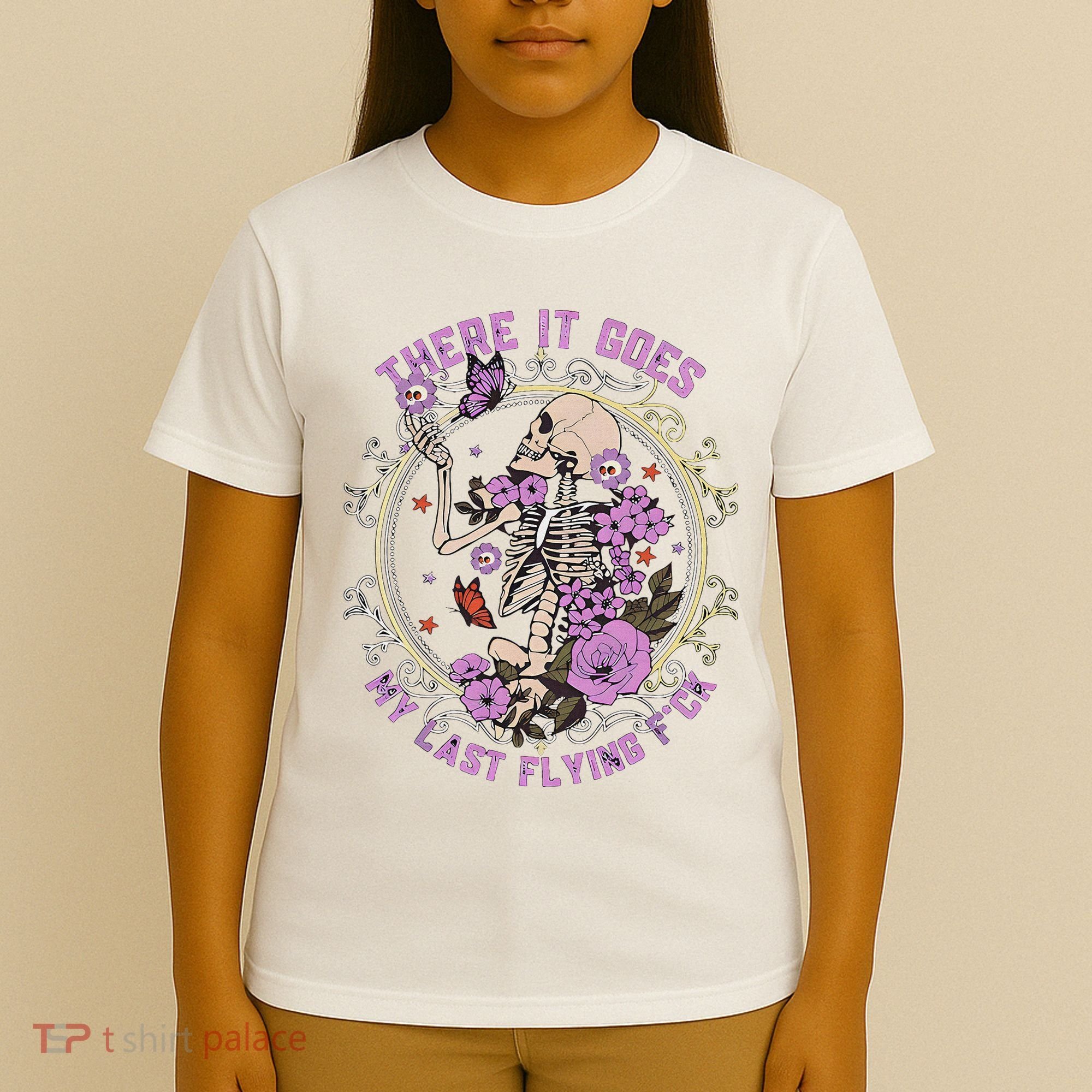 There It Goes My Last Flying Fuck Funny Sarcastic T-Shirt