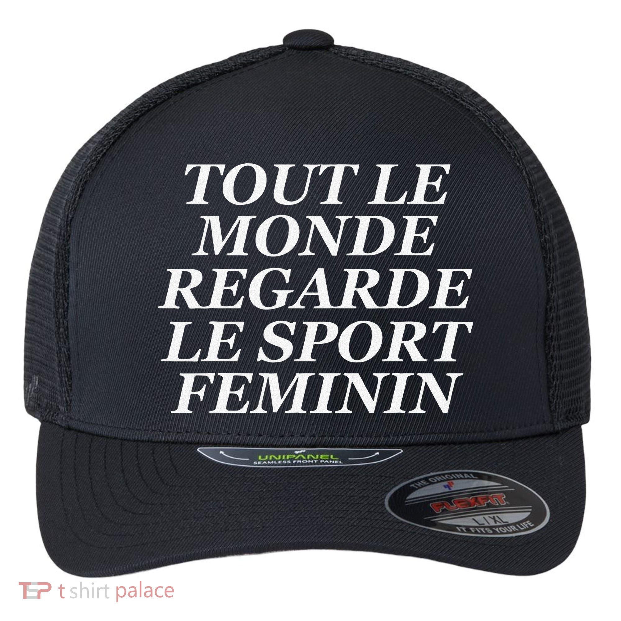 Tout Le Monde Regarde Le Sport Feminin Flexfit Unipanel Trucker Cap
