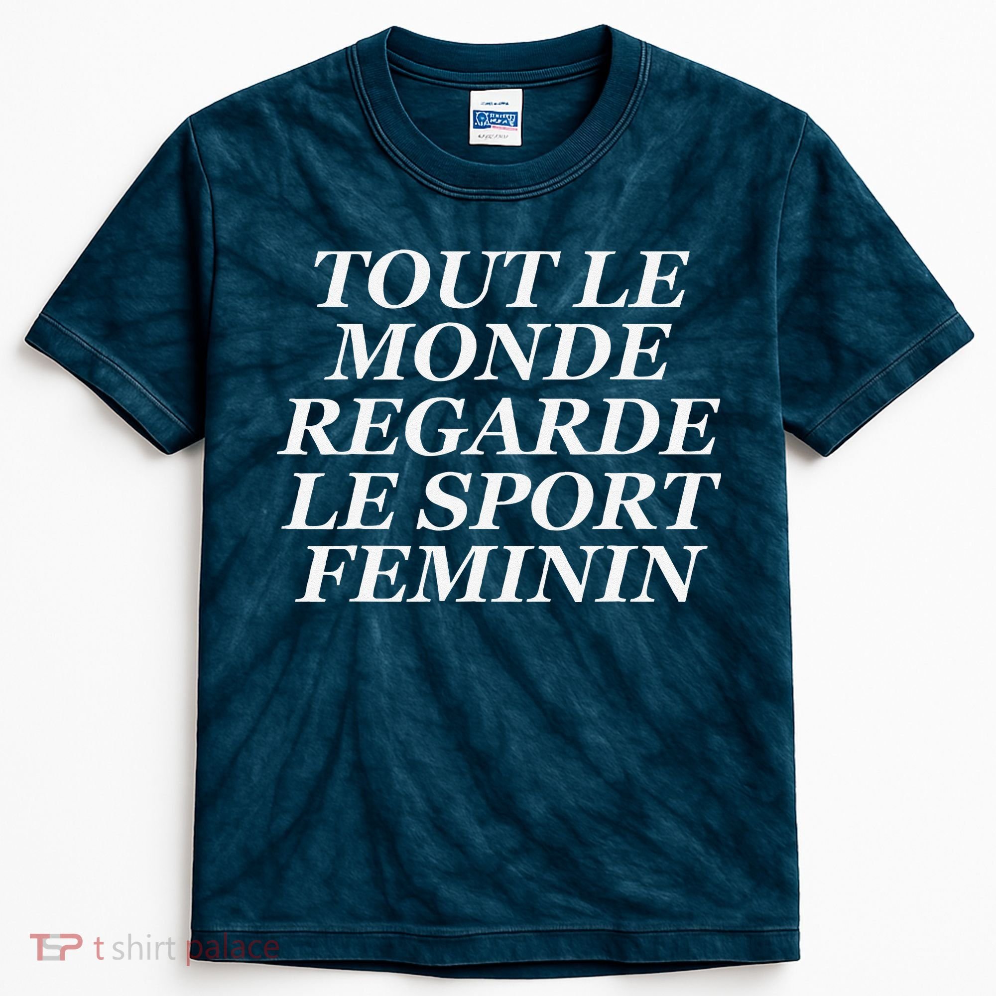 Tout Le Monde Regarde Le Sport Feminin Kids Tie-Dye T-Shirt