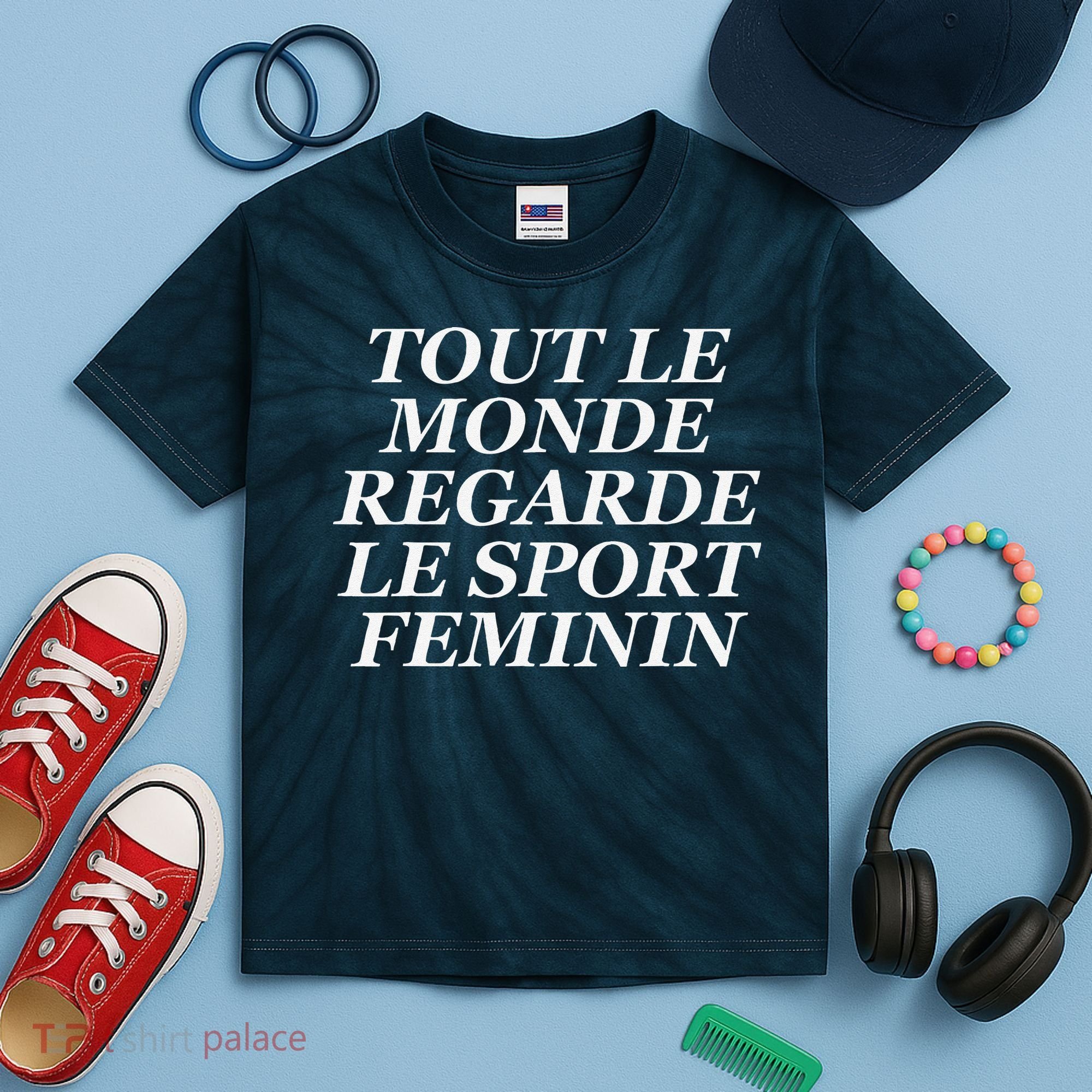 Tout Le Monde Regarde Le Sport Feminin Kids Tie-Dye T-Shirt