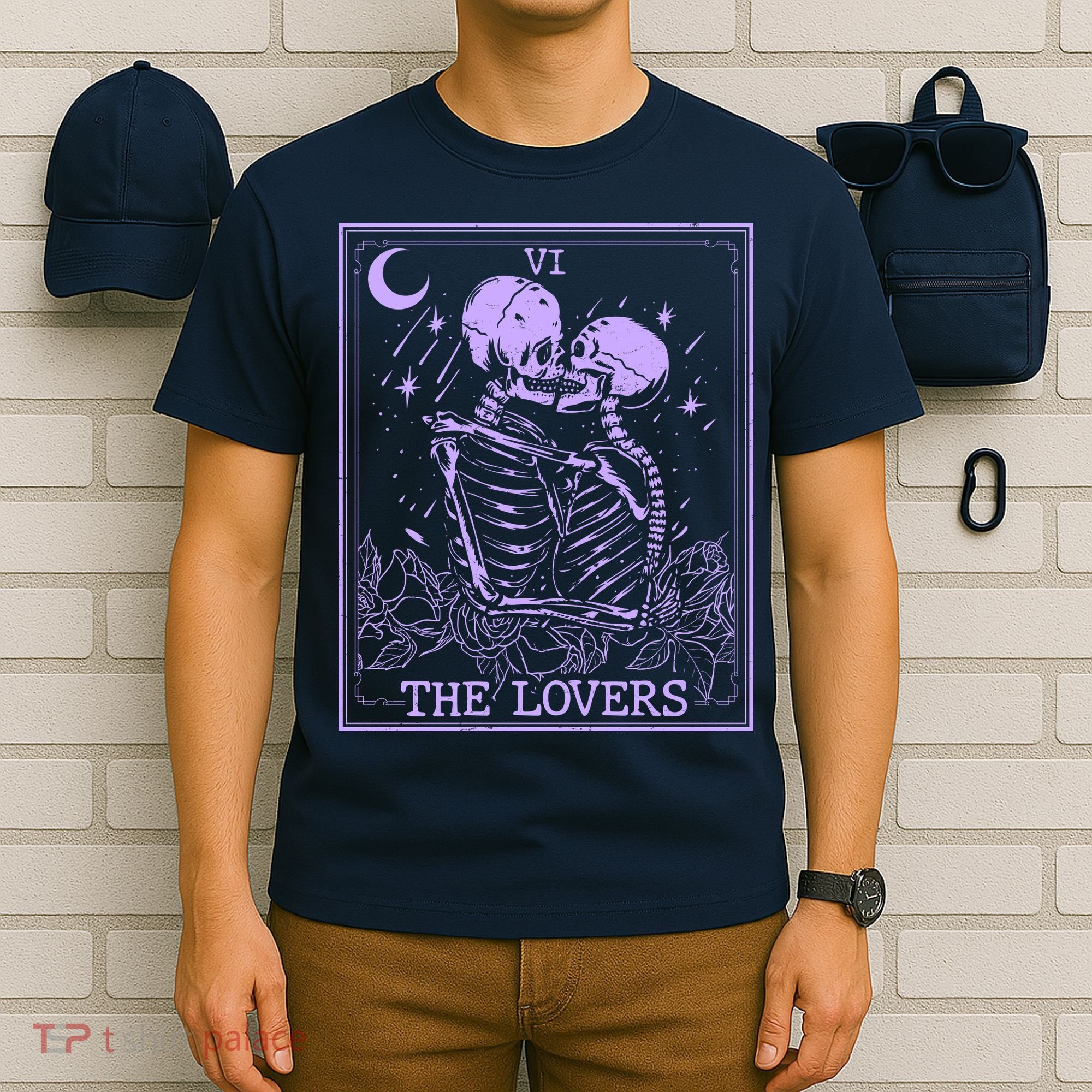 The Lovers Skeleton Tarot Card VI Vintage Halloween T-Shirt