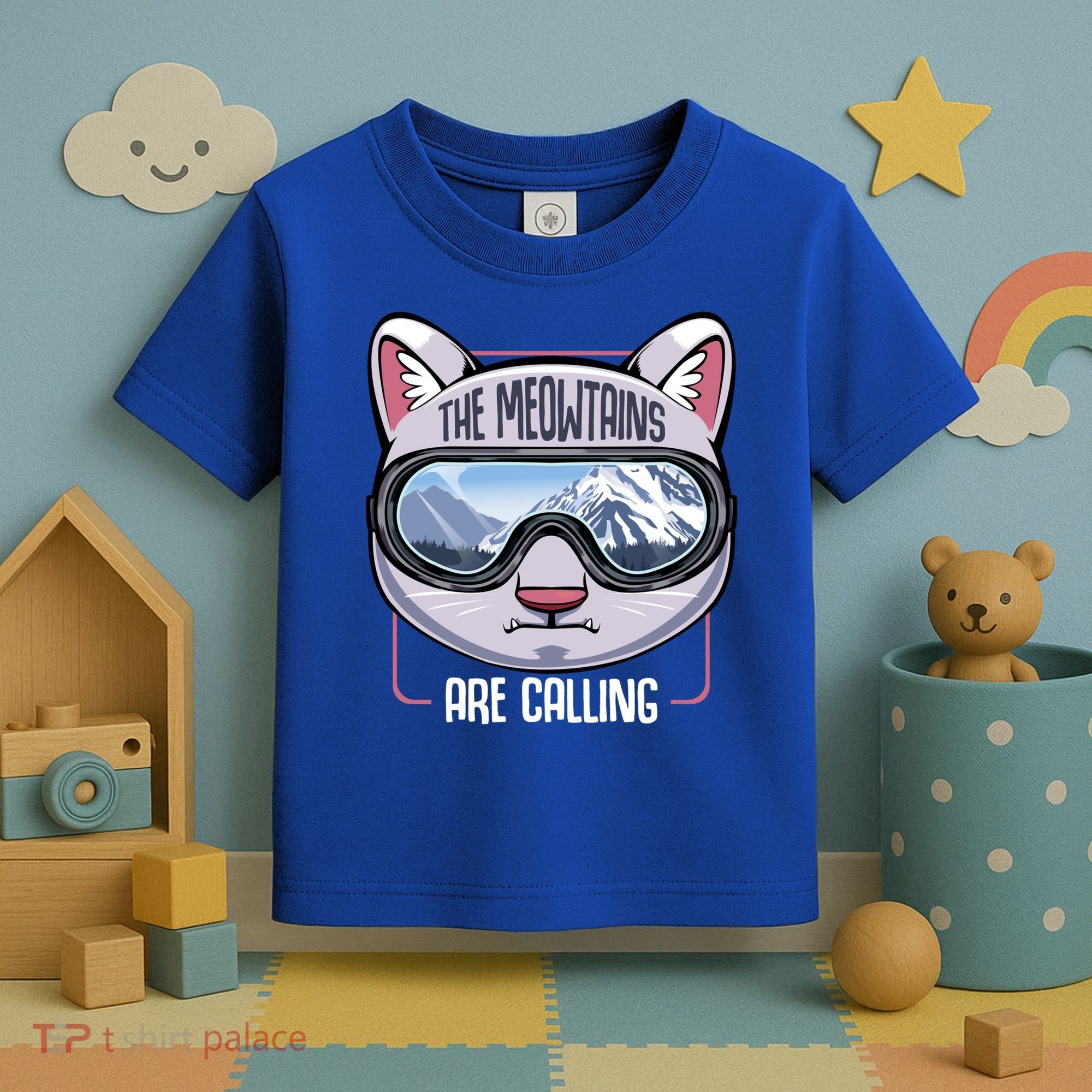 The Meowtains Are Calling Ski Snowboard Skiing Snowboarding Gift Toddler T-Shirt