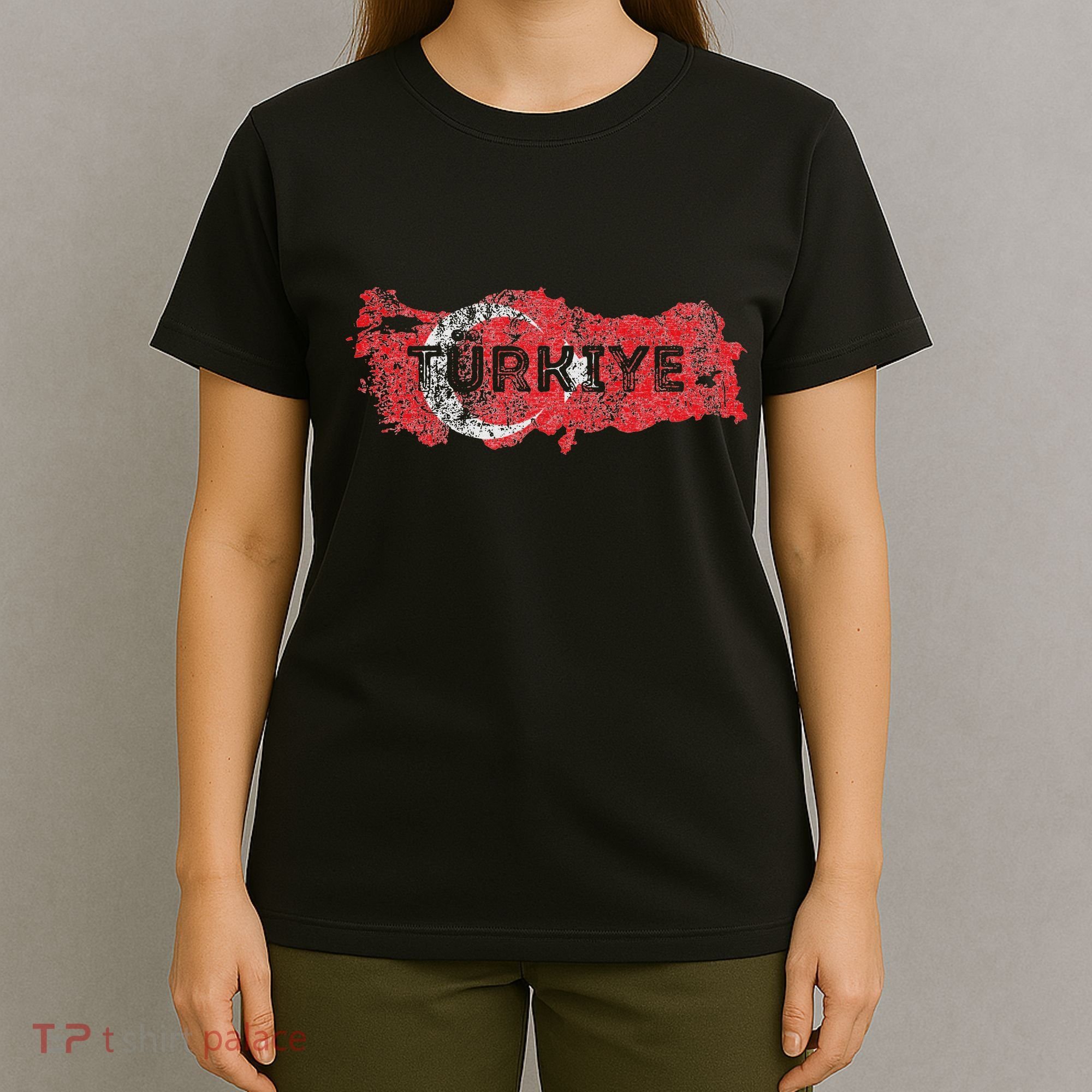 Turkish Map And Flag Souvenir Distressed Turkiye T-Shirt