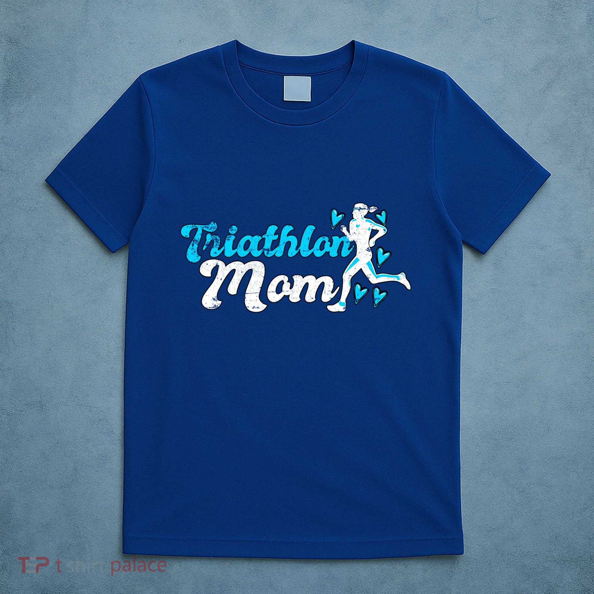Triathlon Mom For Triathletes Mother Grunge Gift T-Shirt