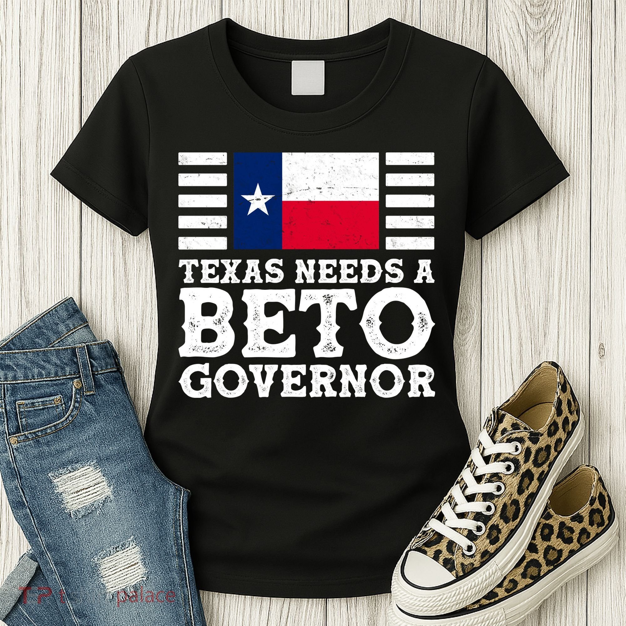 Texas Needs A Governor Beto O'Rourke Women's T-Shirt