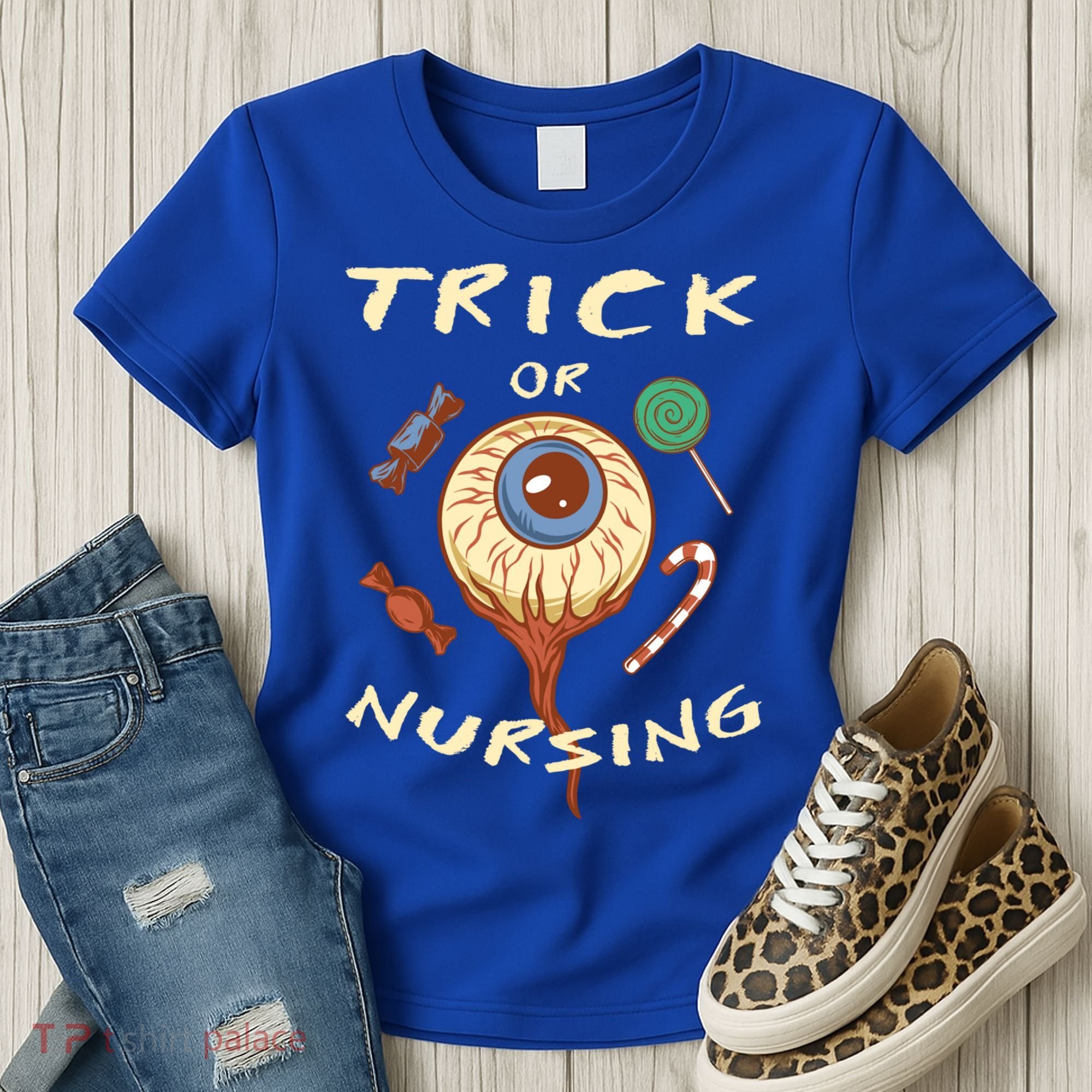 Trick Or Nursing Halloween Er Nurse Scary Emergency Nurse Gift Women's T-Shirt