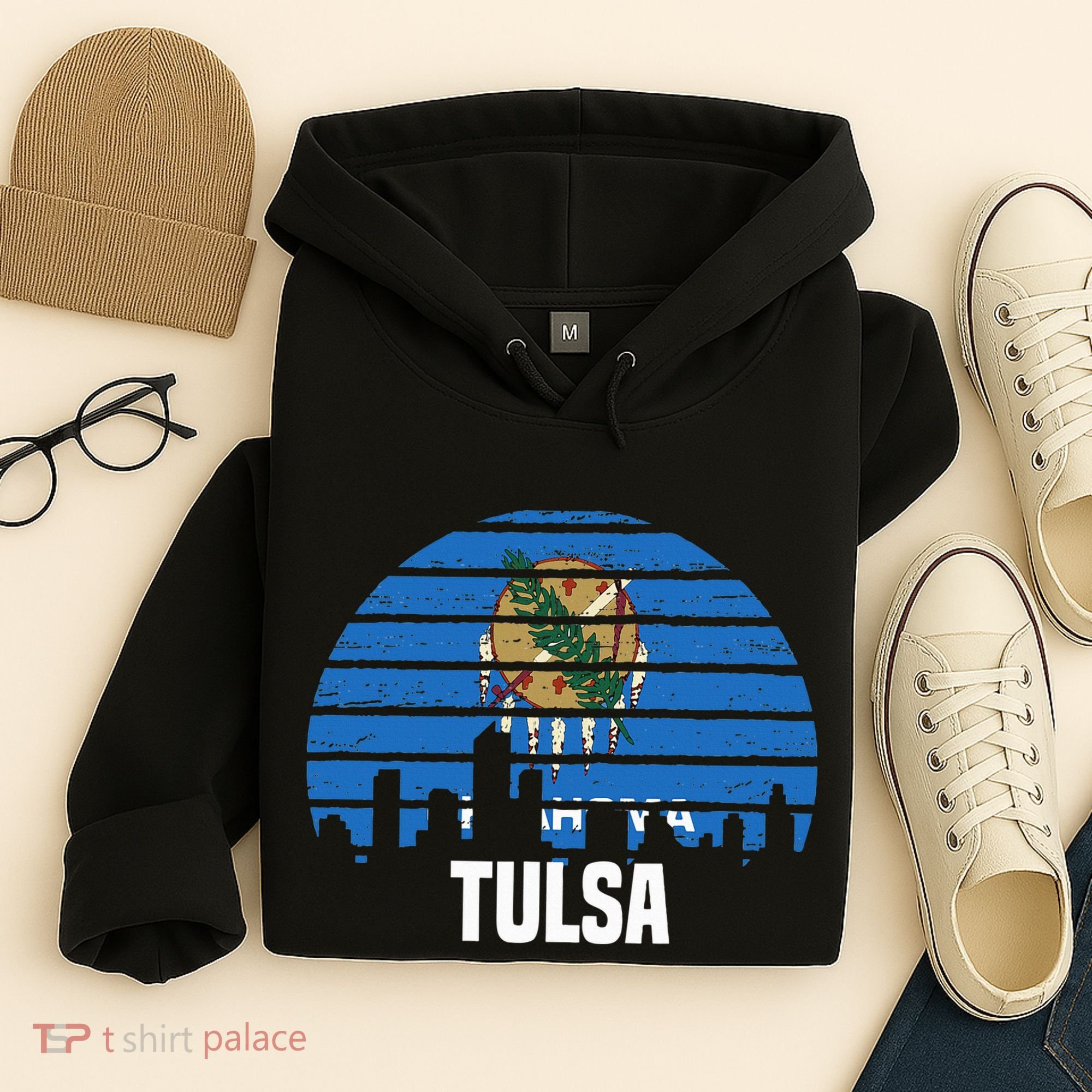 Tulsa Oklahoma Ok Group City Trip Silhouette Flag Hoodie