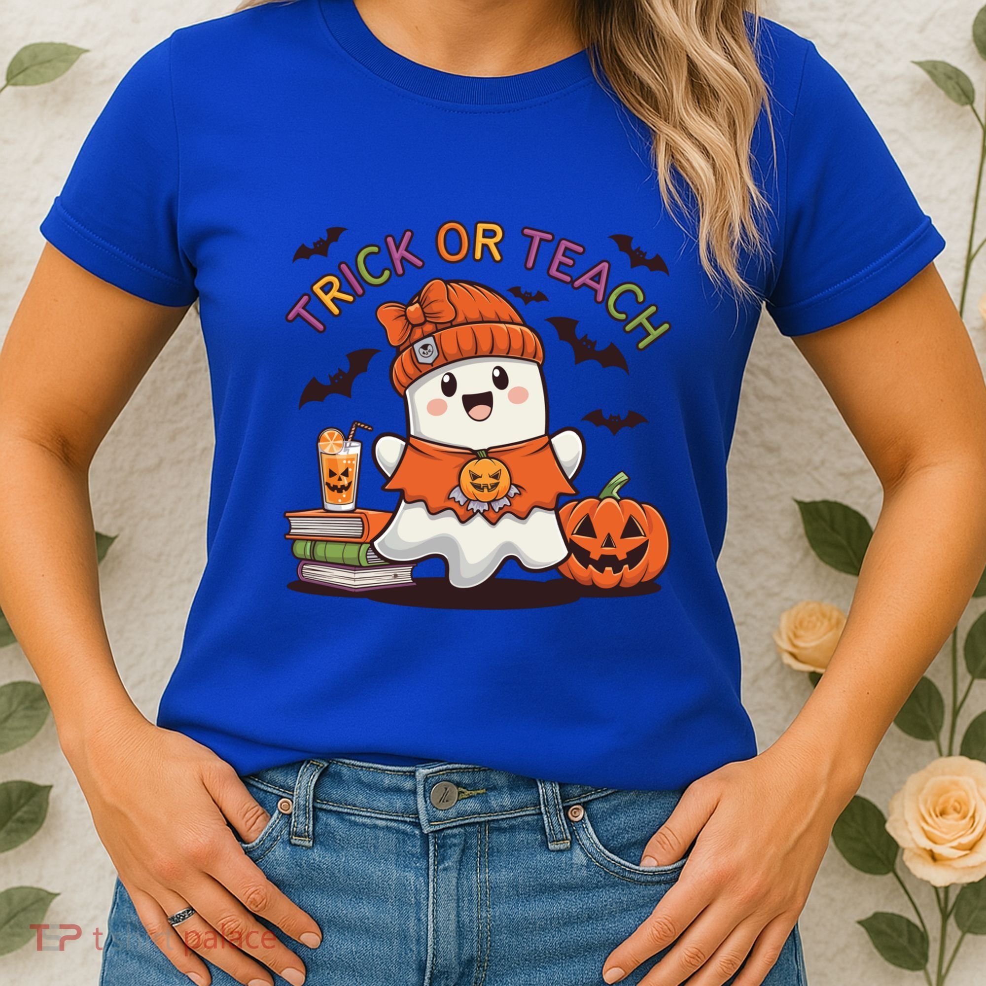 Trick Or Teach Back To School Cute Ghost Halloween Teachers Gift Women's T-Shirt