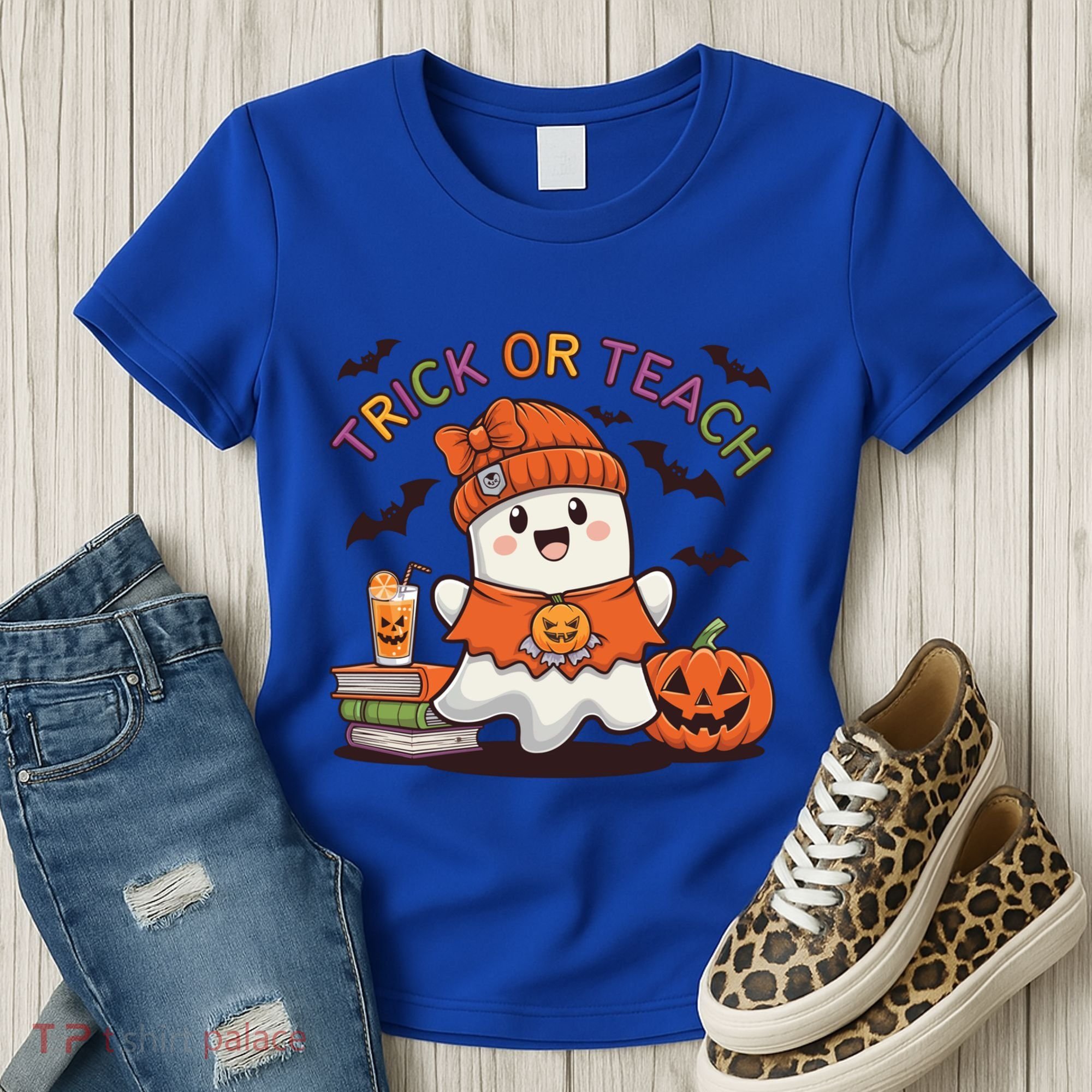 Trick Or Teach Back To School Cute Ghost Halloween Teachers Gift Women's T-Shirt