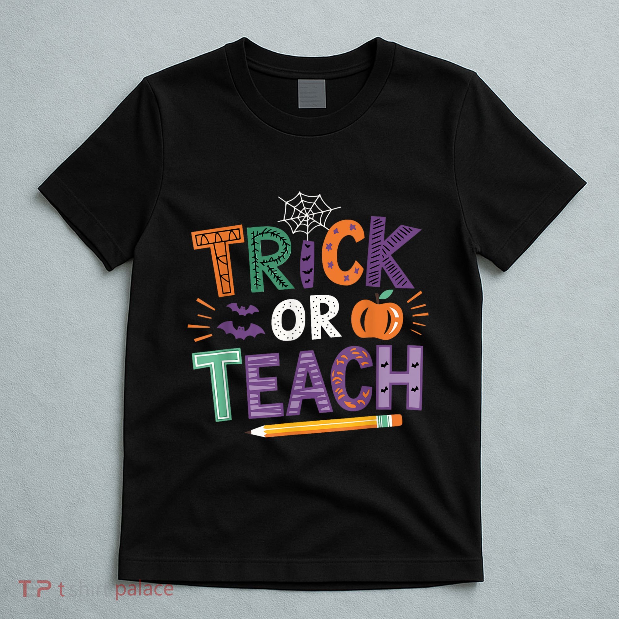 Trick Or Teach Halloween Retro Pumpkin Teacher T-Shirt