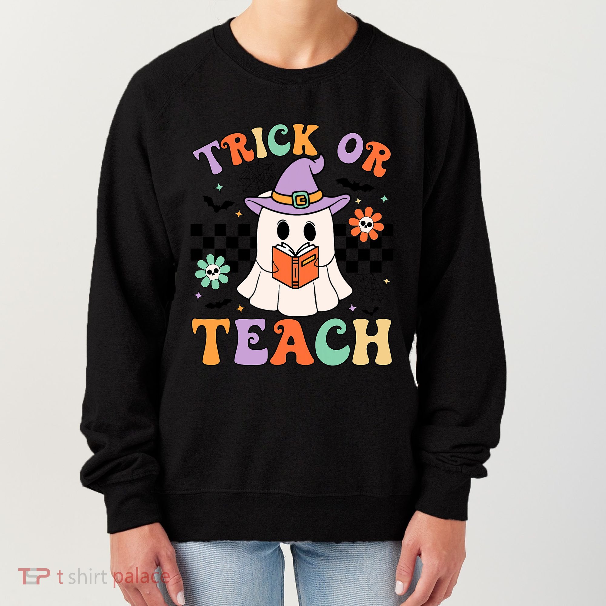 Trick Or Teach Groovy Teacher Halloween Retro Floral Ghost Women's Sweatshirt