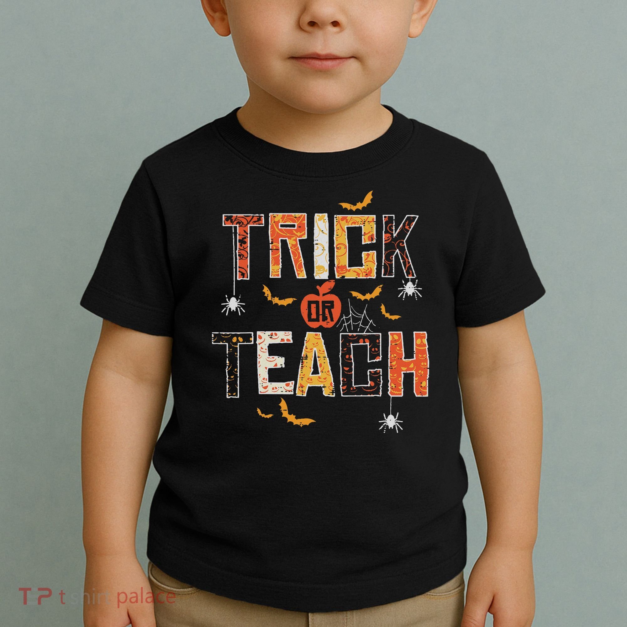 Trick Or Teach Retro Halloween Teacher Women Costume Toddler T-Shirt