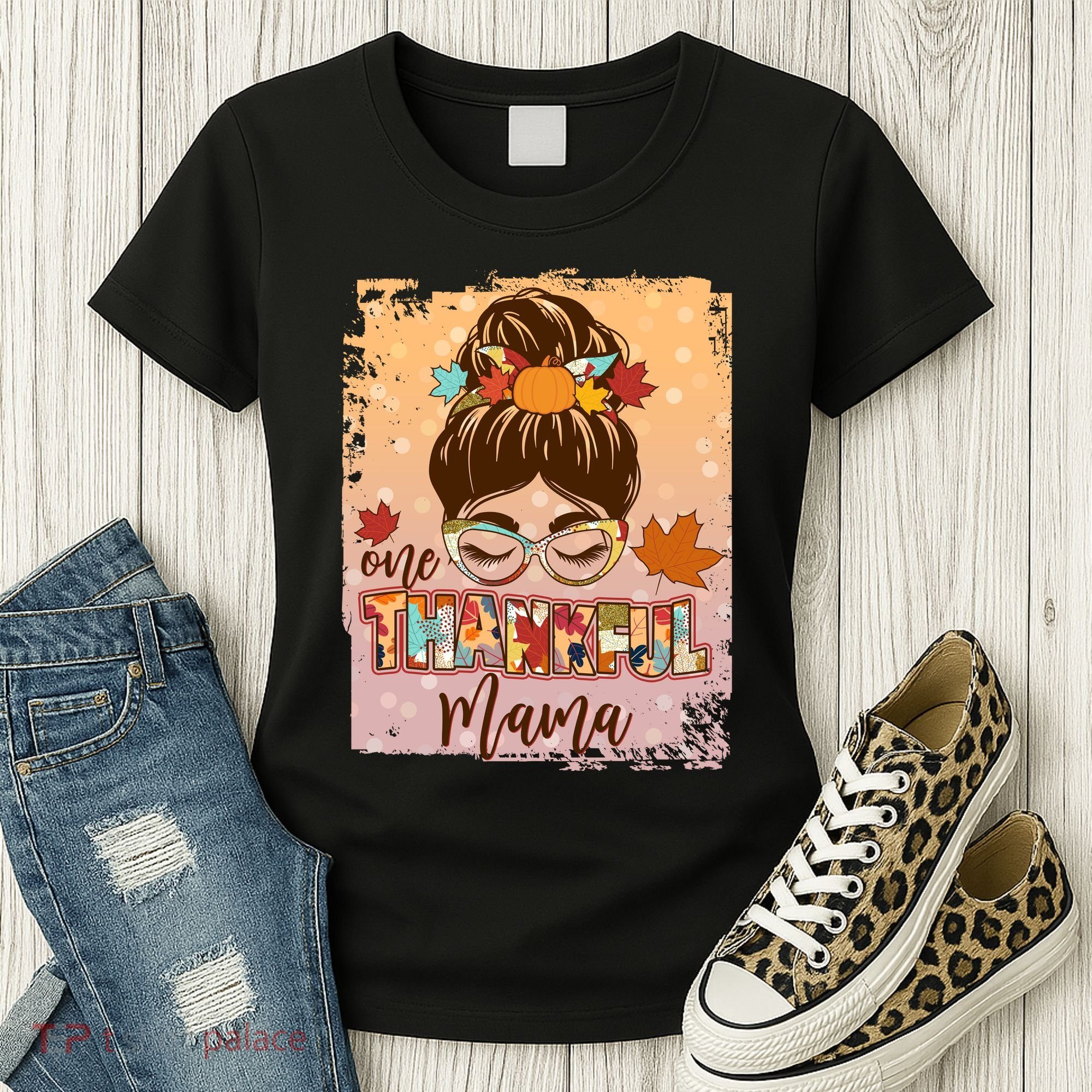 Thanksgiving One Thankful Mama Women's T-Shirt