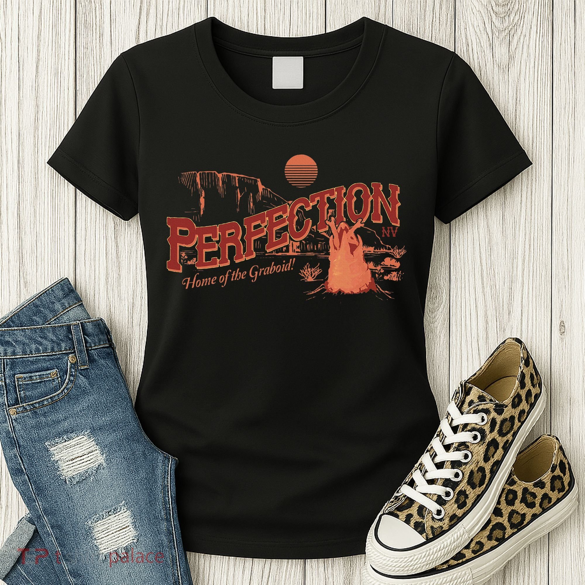Tremors Perfection Nevada Retro Portrait Women's T-Shirt