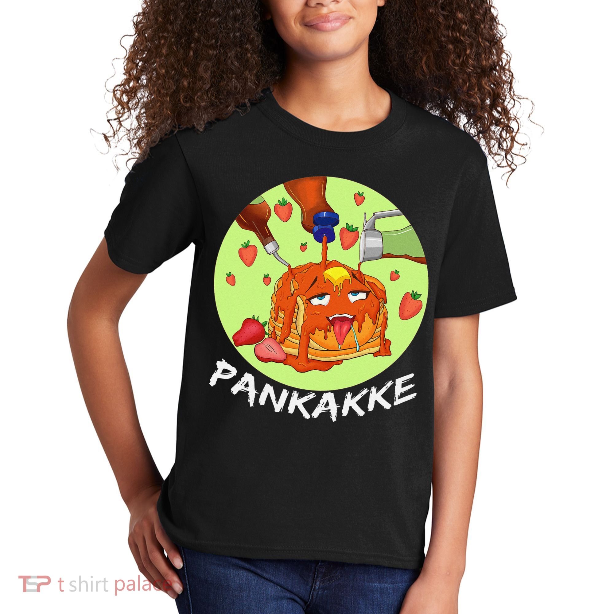 This pancake REALLY loves syrup! Funny anime food pun Kids T-Shirt