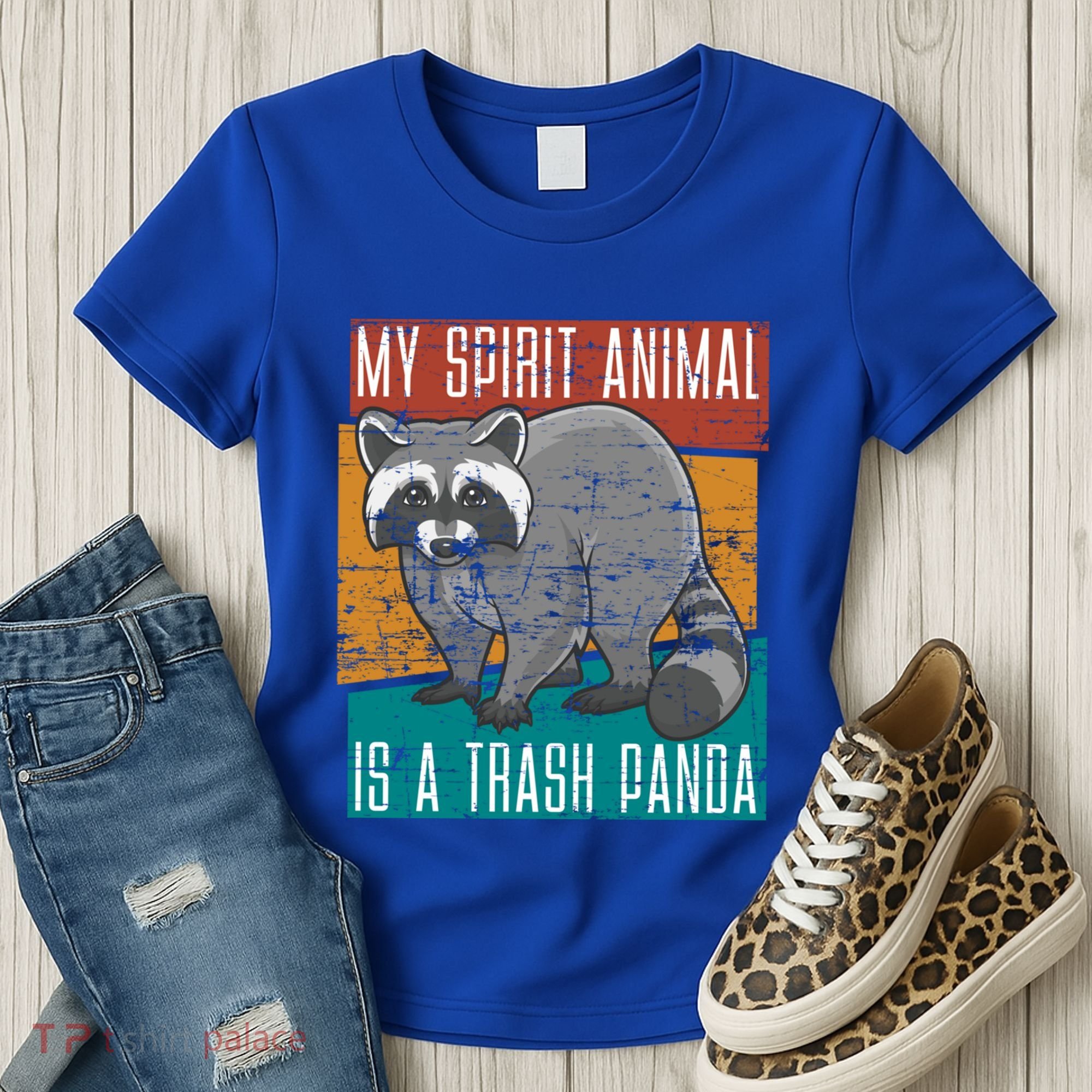 Trash Panda Zoo Keeper Gift Spirit Animal Racoon Cool Gift Women's T-Shirt
