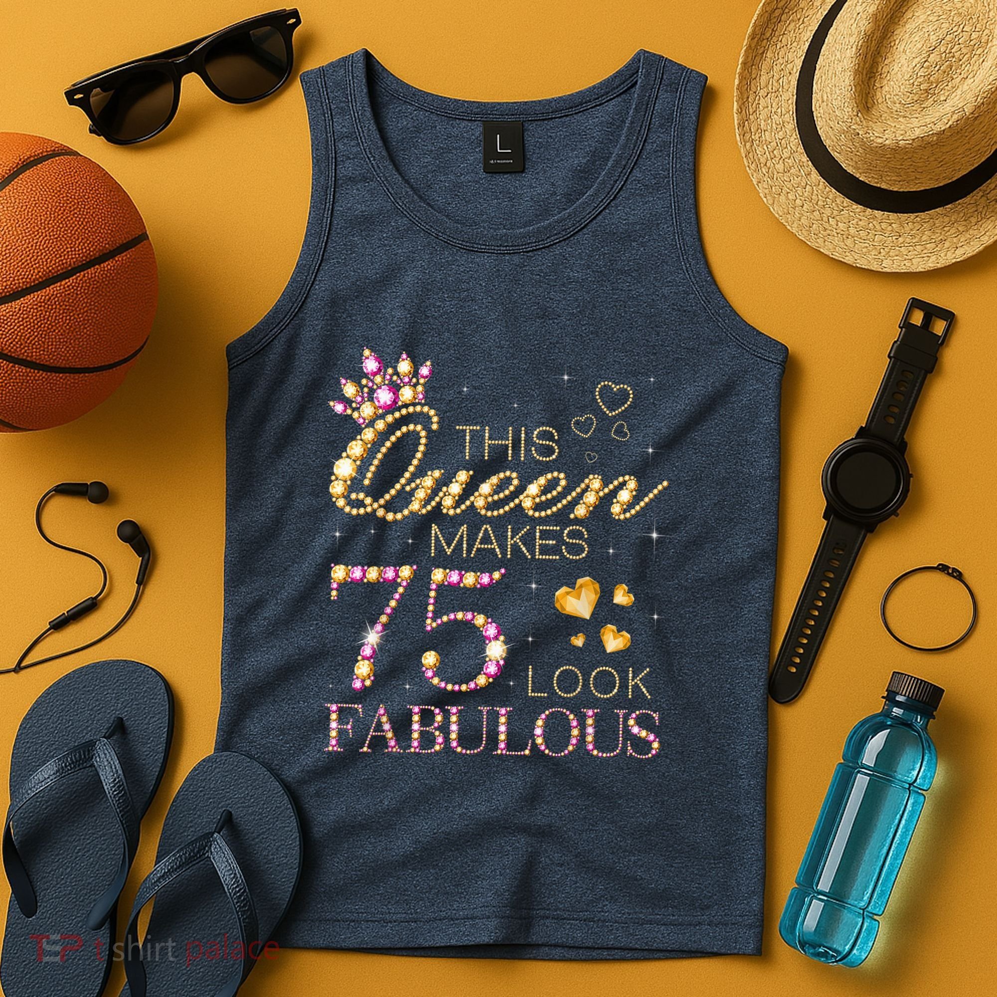 This Queen Makes 75 Look Fabulous 75th Birthday Present Queen B-day Tank Top