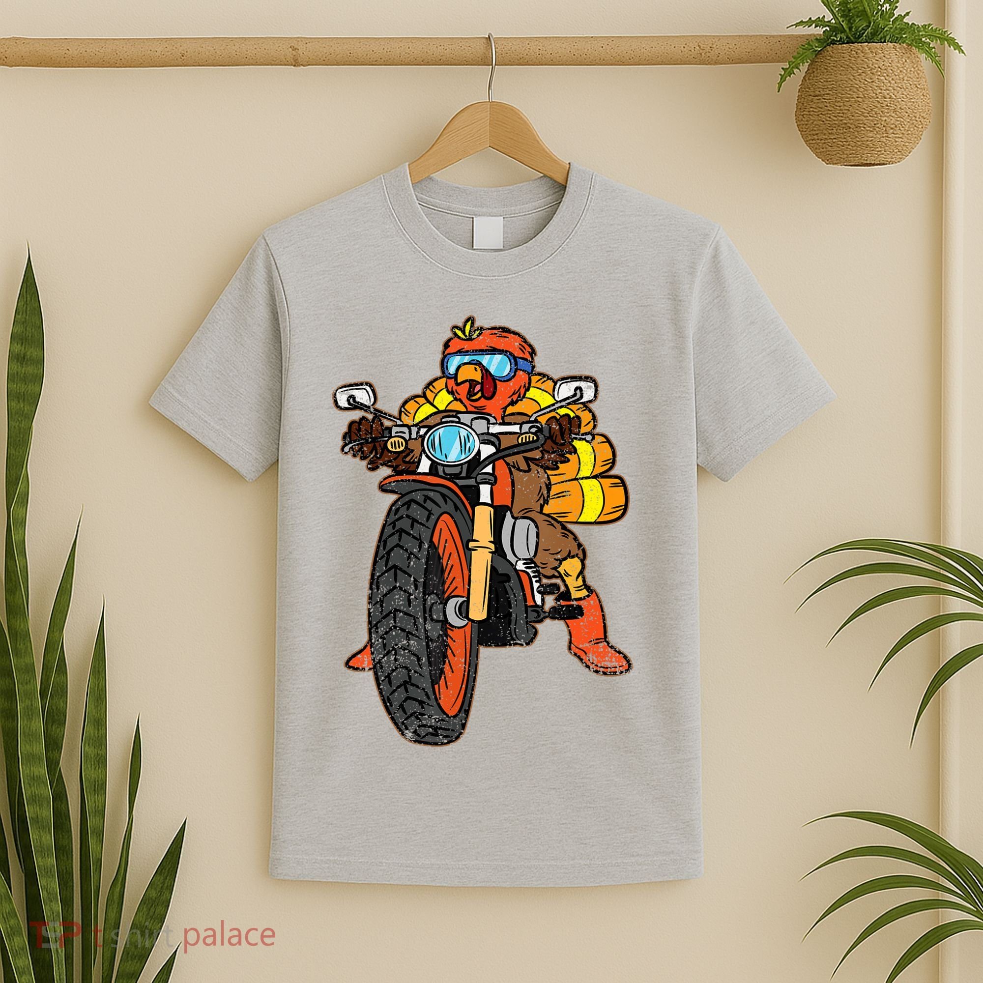 Turkey Riding Motorcycle Thanksgiving Day Cool Biker Rider T-Shirt