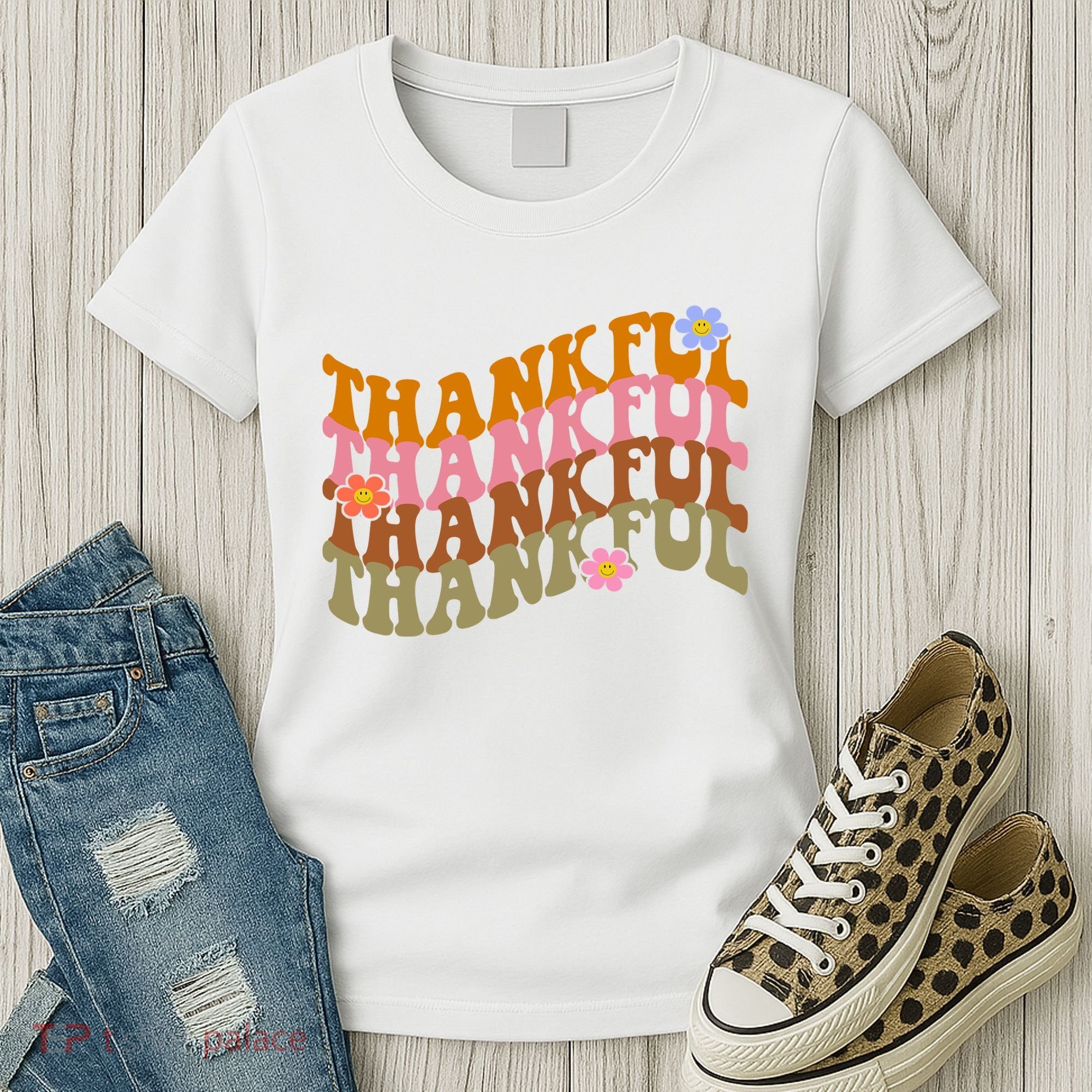 Thankful Retro Sunflower Cute Gift Women's T-Shirt