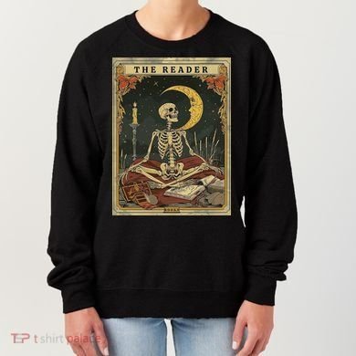 The Reader – Skeleton Tarot Card Funny Mystic Women's Sweatshirt